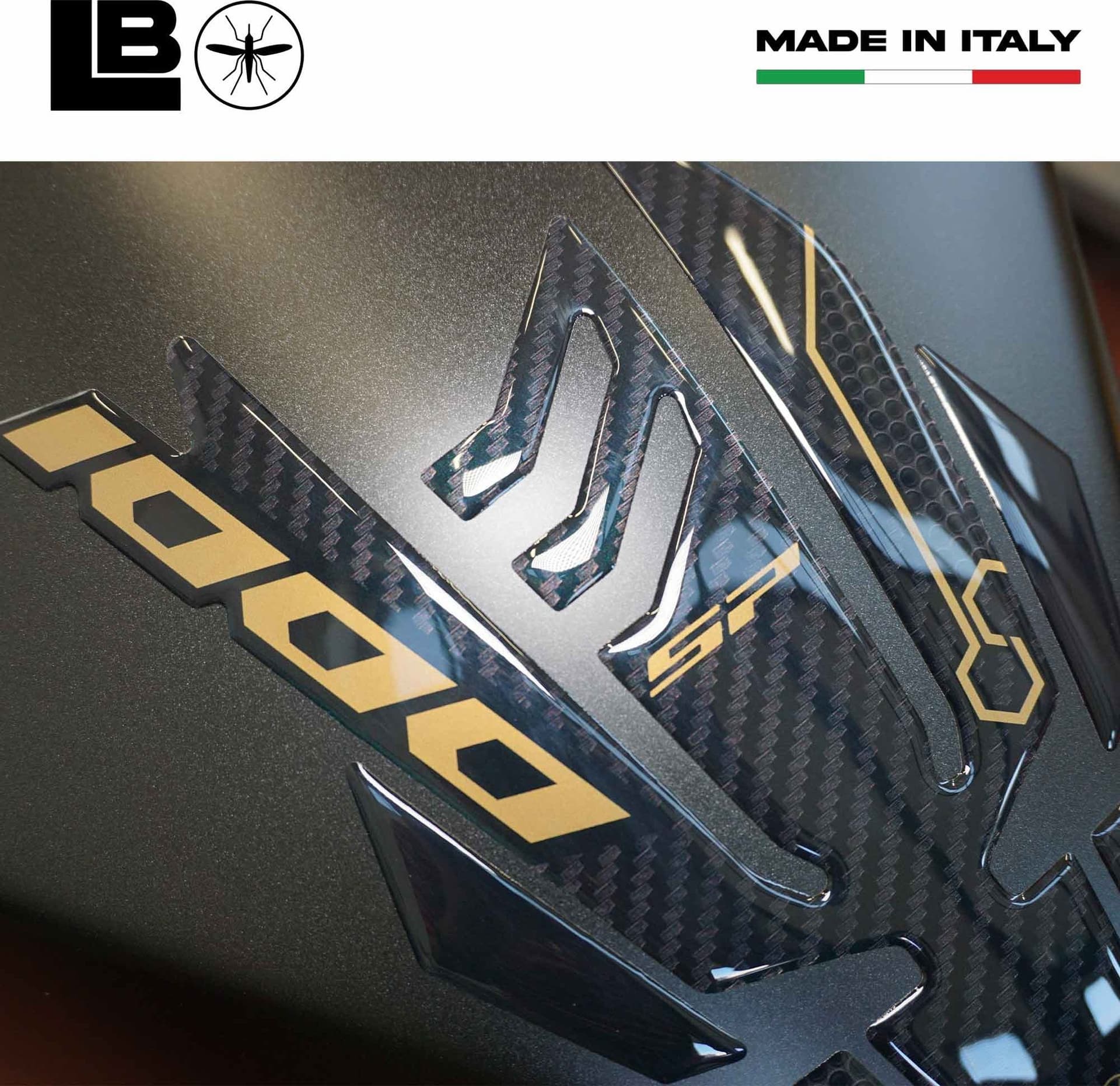 Adesivo gel 3D Protezione Paraserbatoio compatibile con Honda Hornet 1000 2025 in Paraserbatoio LabelBike - Bibbiano, commercioVirtuoso.it