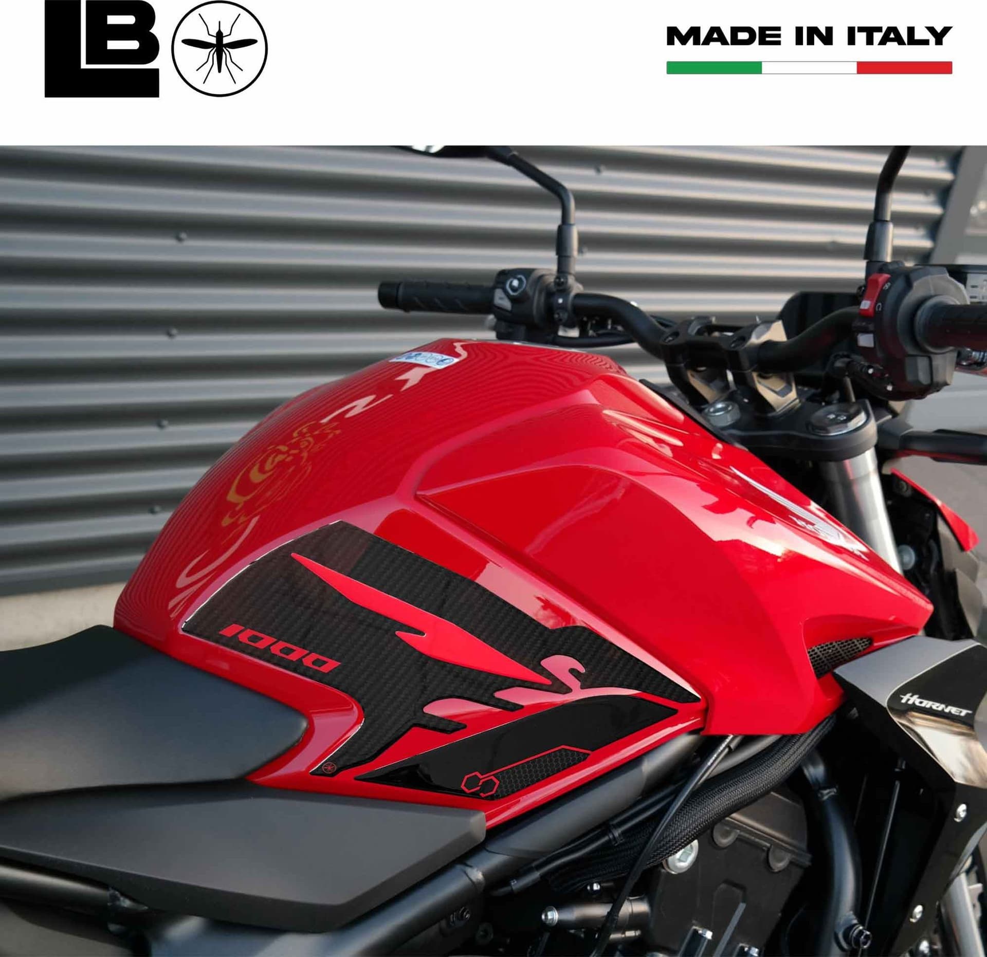 Adesivi 3D Protezioni Laterali Serbatoio compatibili con Honda Hornet 1000 2025 in Decalcomanie adesivi e magneti LabelBike - Bibbiano, commercioVirtuoso.it