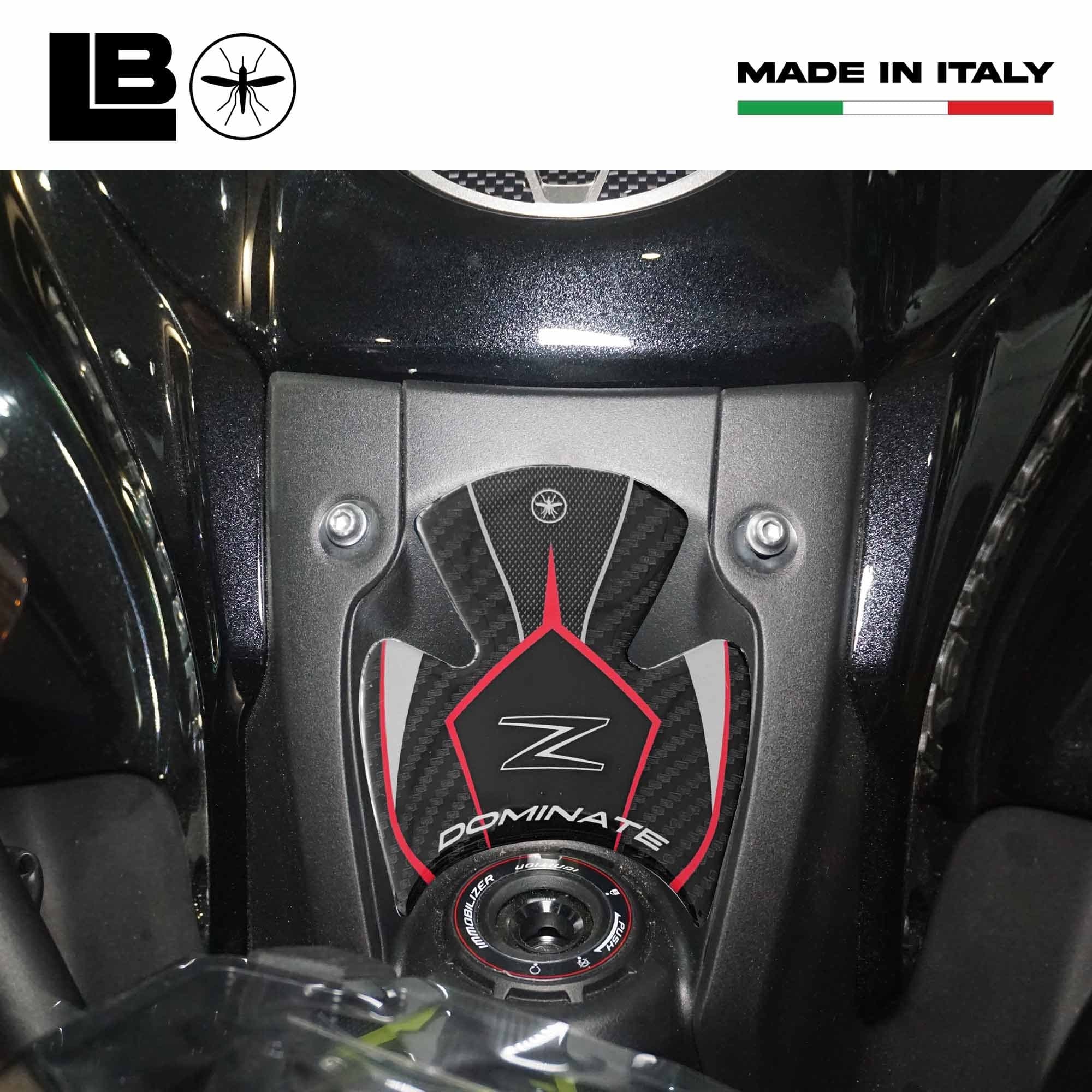 Adesivo 3D Protezione Chiave Accensione compatibile con Kawasaki Z900 2018-2024 in Decalcomanie adesivi e magneti LabelBike - Bibbiano, commercioVirtuoso.it