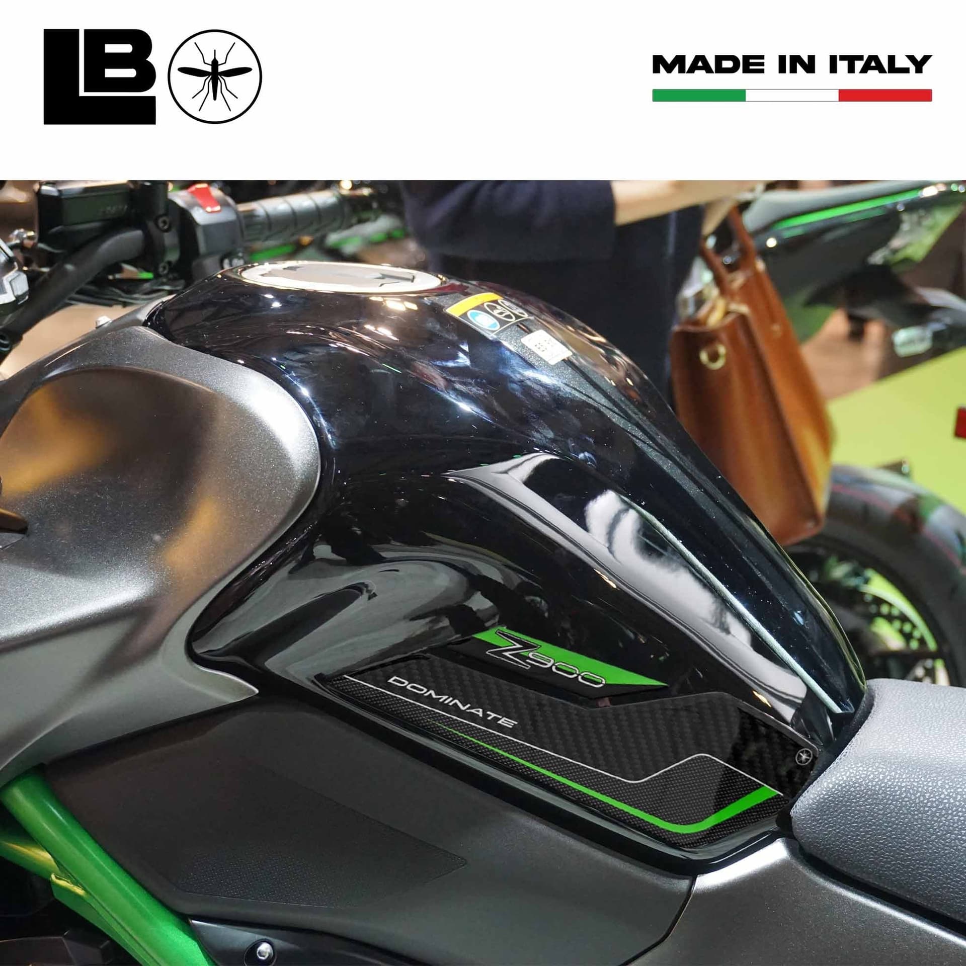 Adesivi 3D Protezioni Laterali Serbatoio compatibili con Kawasaki Z900 2018-2024 in Decalcomanie adesivi e magneti LabelBike - Bibbiano, commercioVirtuoso.it