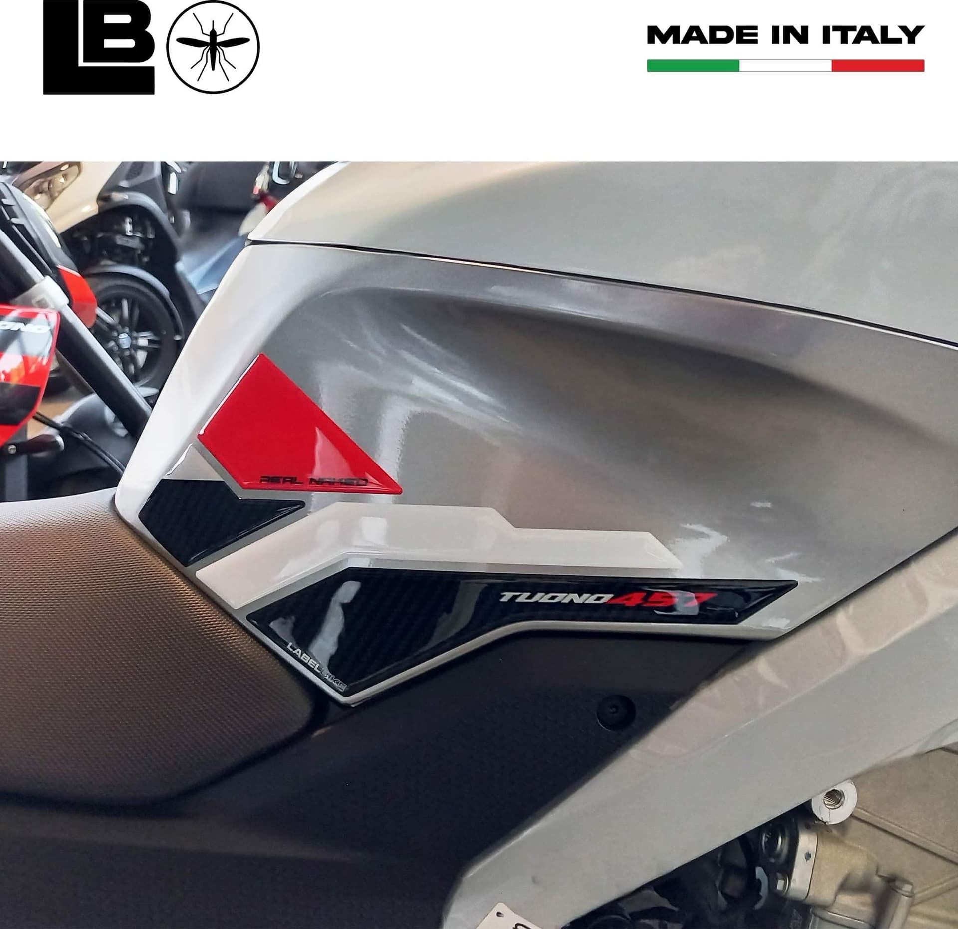 Adesivi Gel 3D Protezioni Laterali moto compatibili con Aprilia Tuono 457 2025 in Decalcomanie adesivi e magneti LabelBike - Bibbiano, commercioVirtuoso.it