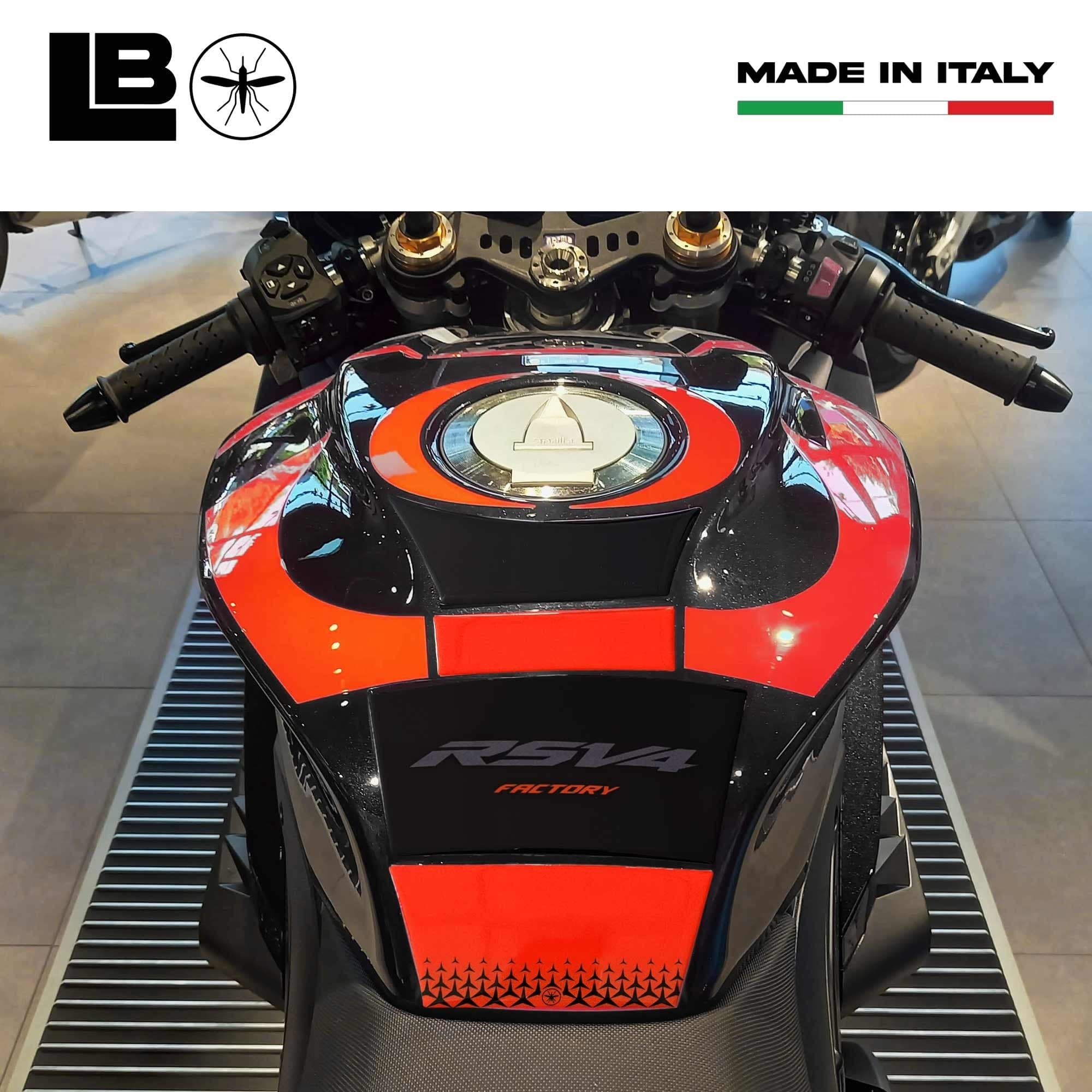 Adesivo Paraserbatoio Protezione moto compatibile con Aprilia RSV4 Factory 2025 in Paraserbatoio LabelBike - Bibbiano, commercioVirtuoso.it