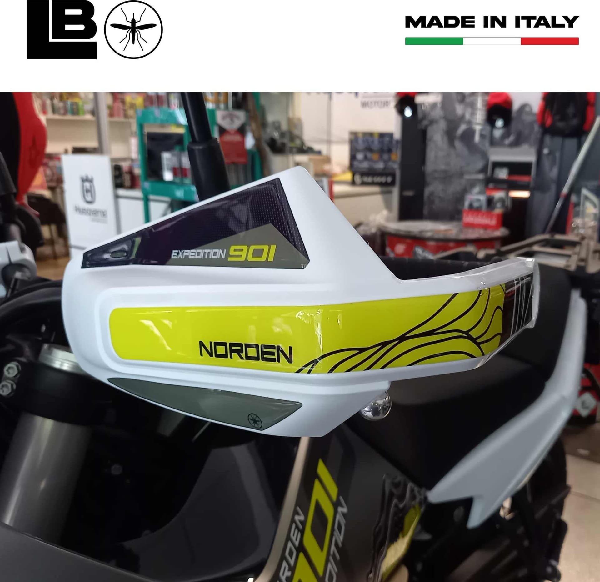 Protezioni Paramani moto Adesivi 3D compatibili con Husqvarna Norden 901 2025 in Decalcomanie adesivi e magneti LabelBike - Bibbiano, commercioVirtuoso.it
