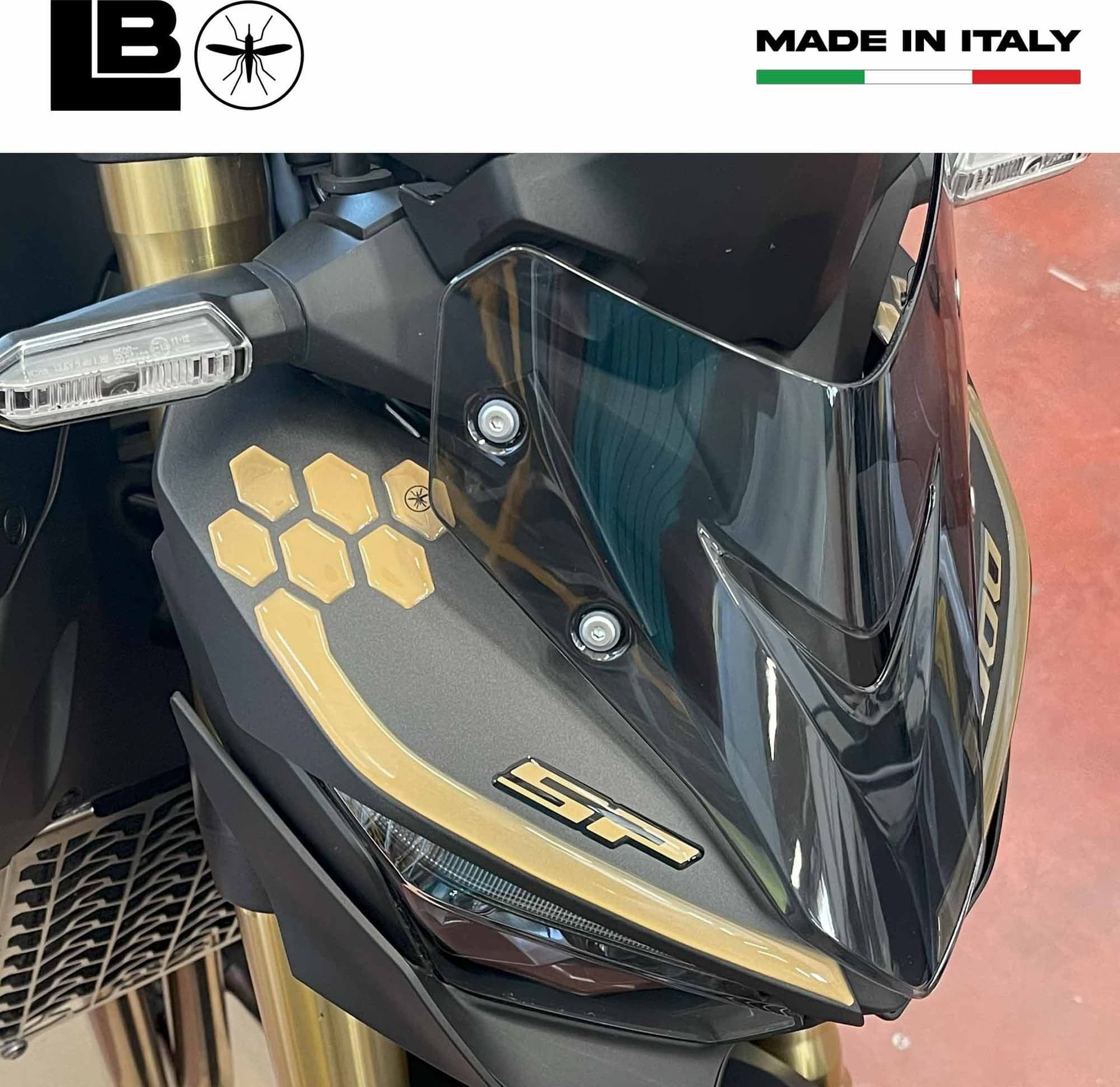 Adesivi Gel 3D Protezioni Muso Frontale compatibili con Honda Hornet 1000 2025 in Decalcomanie adesivi e magneti LabelBike - Bibbiano, commercioVirtuoso.it