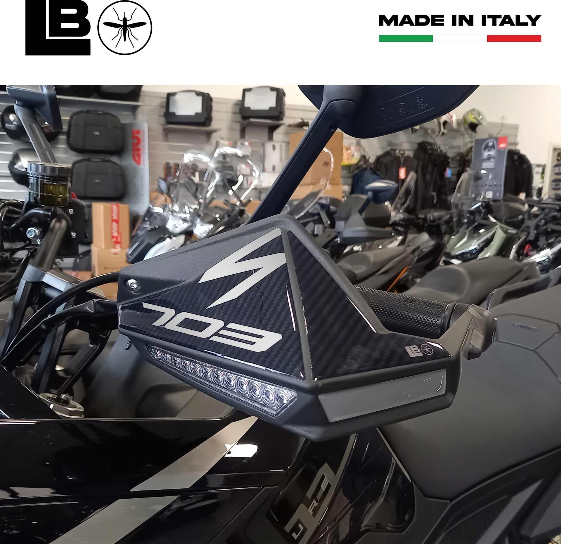 Adesivi 3D Protezioni Paramani Frontali moto compatibili con Zontes 703F 2025 in Decalcomanie adesivi e magneti LabelBike - Bibbiano, commercioVirtuoso.it