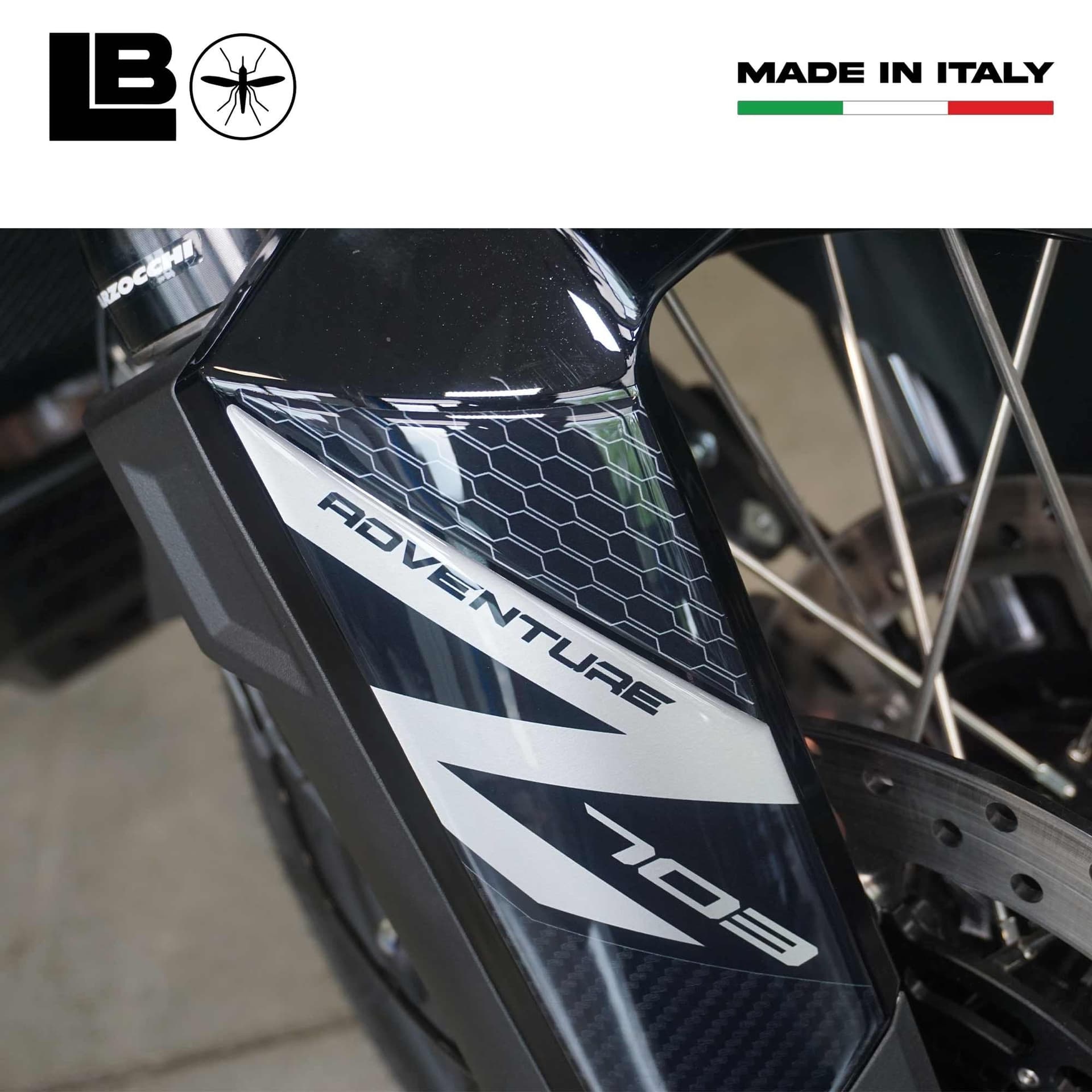 Adesivi 3D Protezioni Parasteli Parafango moto compatibili con Zontes 703F 2025 in Decalcomanie adesivi e magneti LabelBike - Bibbiano, commercioVirtuoso.it