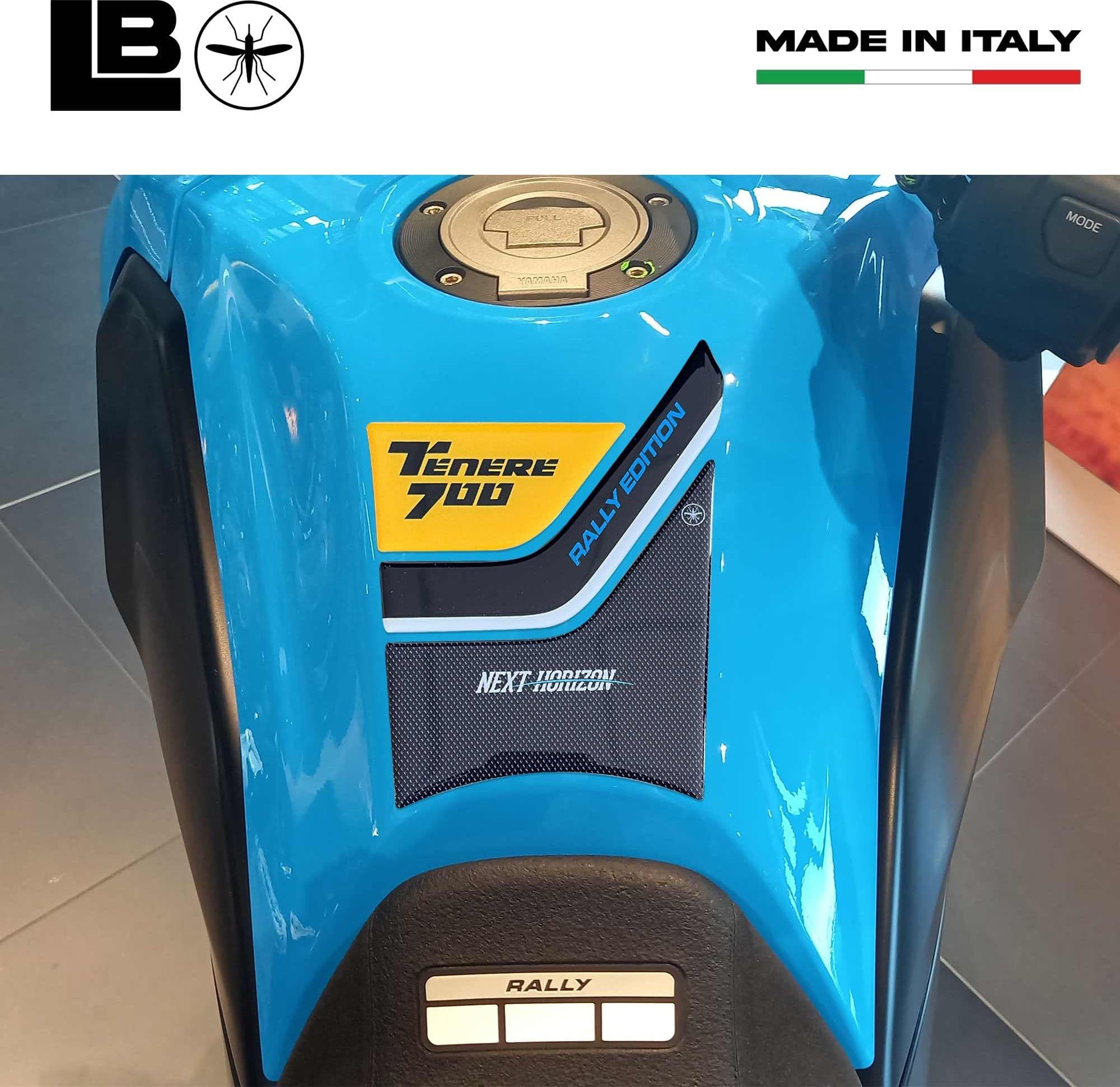 Adesivo 3D Paraserbatoio moto compatibile con Yamaha Tenere 700 Rally 2025 in Paraserbatoio LabelBike - Bibbiano, commercioVirtuoso.it