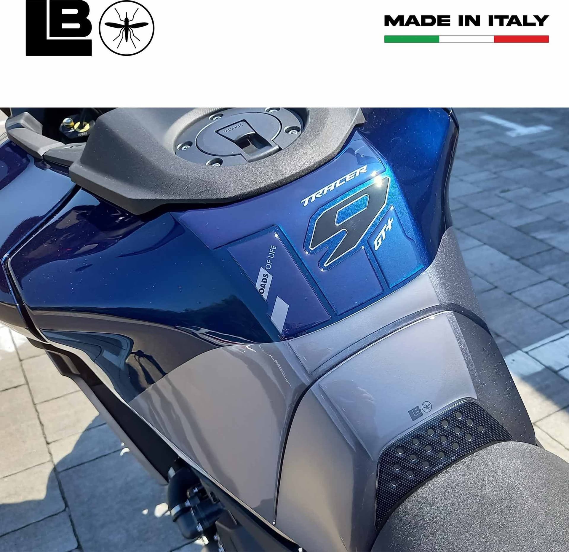 Paraserbatoio Adesivo Protezione moto compatibile con Yamaha Tracer 9 GT+ 2025 in Decalcomanie adesivi e magneti LabelBike - Bibbiano, commercioVirtuoso.it