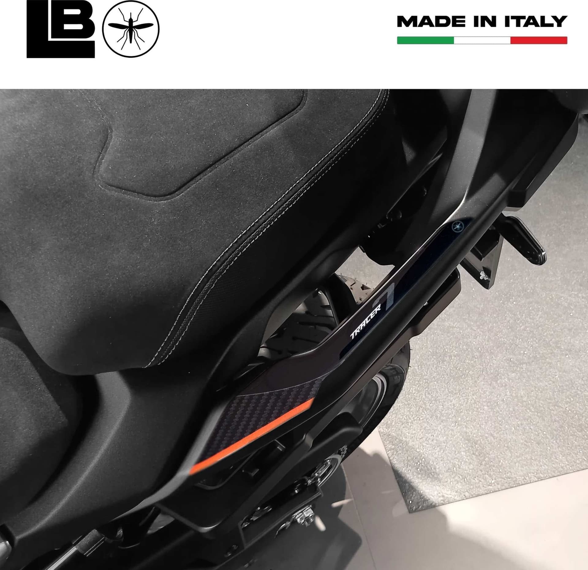Adesivi Protezioni Maniglie Passeggero moto compatibili con Yamaha Tracer 7 2025 in Decalcomanie adesivi e magneti LabelBike - Bibbiano, commercioVirtuoso.it