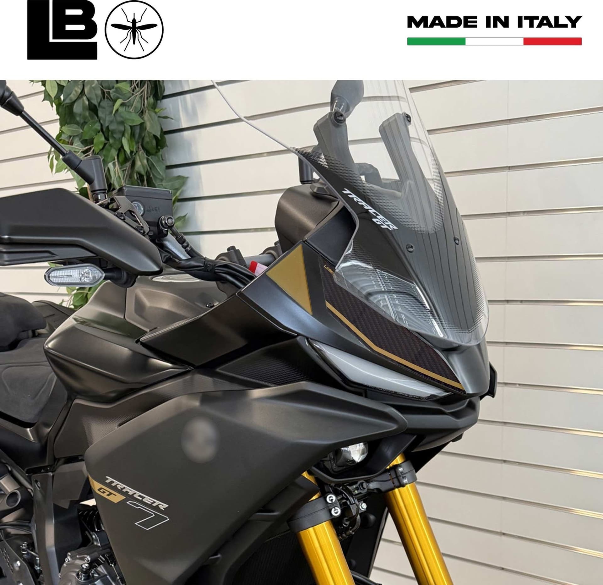 Protezioni Frontali Fanale moto Adesivi compatibili con Yamaha Tracer 7 GT 2025 in Decalcomanie adesivi e magneti LabelBike - Bibbiano, commercioVirtuoso.it