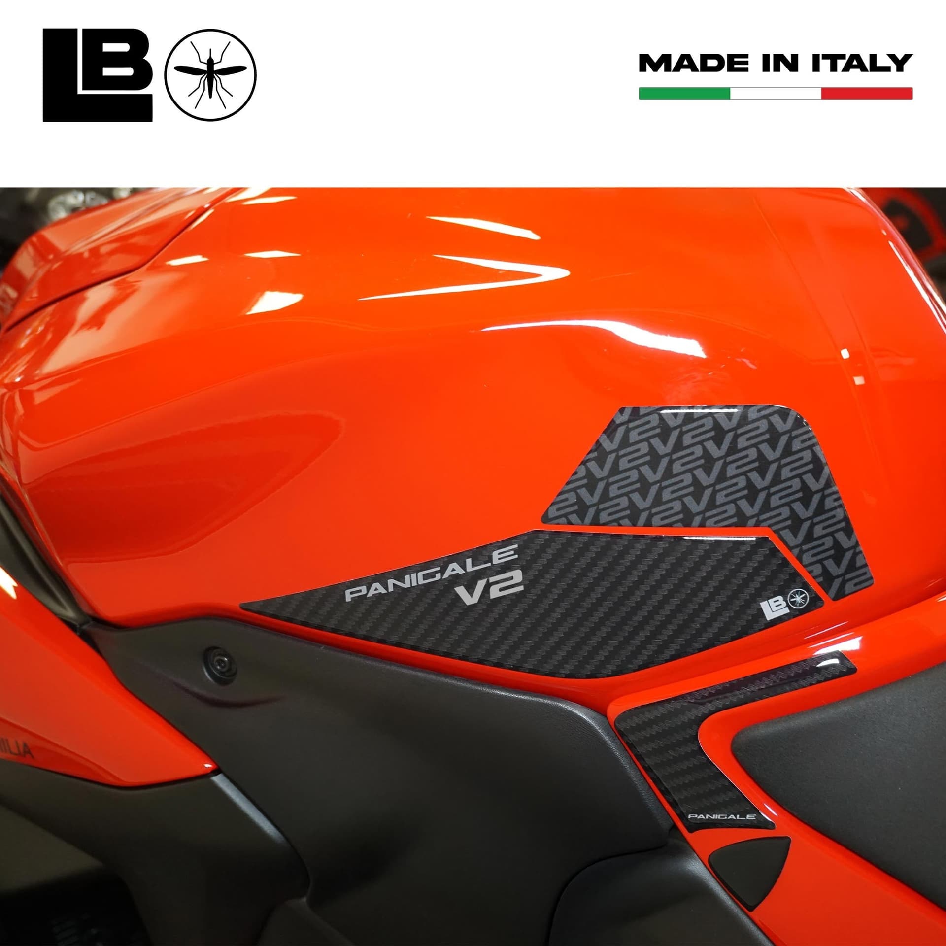 Adesivi Laterali Serbatoio resinati compatibili con Ducati Panigale V2 V2S 2025 in Decalcomanie adesivi e magneti LabelBike - Bibbiano, commercioVirtuoso.it