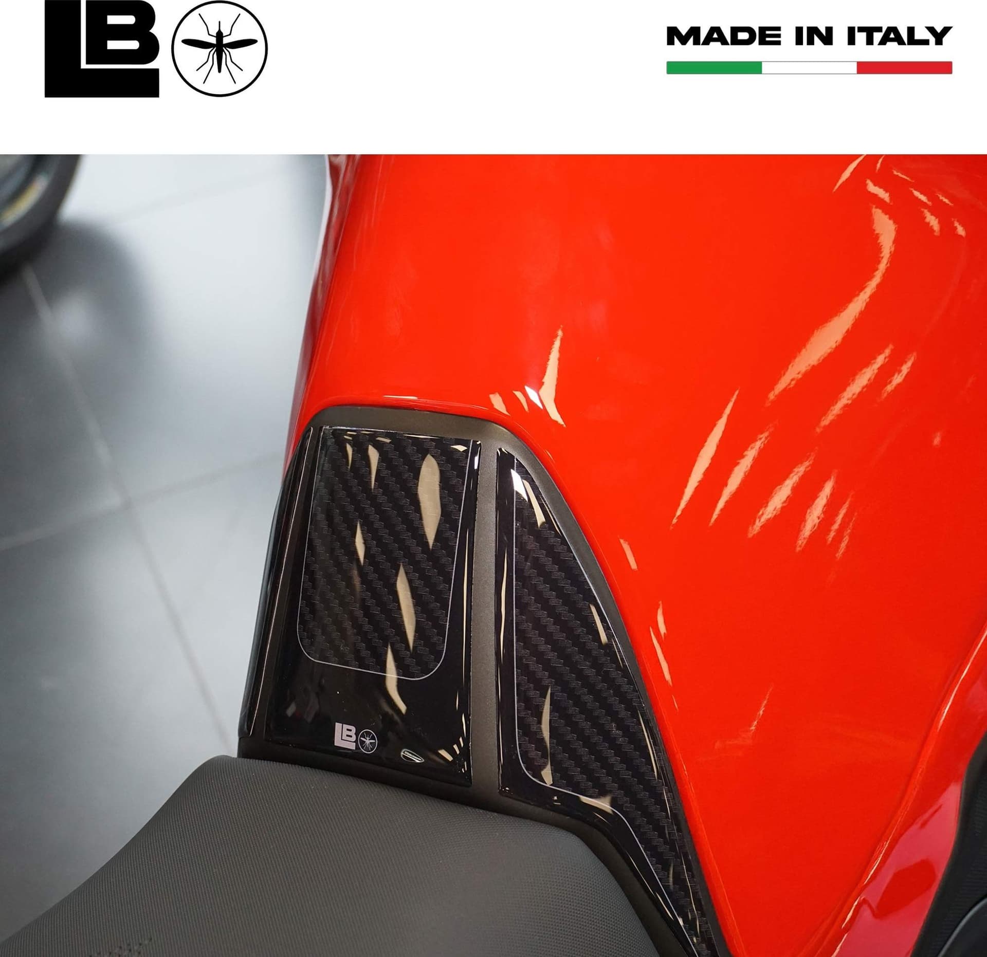 Adesivo 3D Paraserbatoio Basso compatibile con Ducati Multistrada V2 V2S 2025 in Paraserbatoio LabelBike - Bibbiano, commercioVirtuoso.it