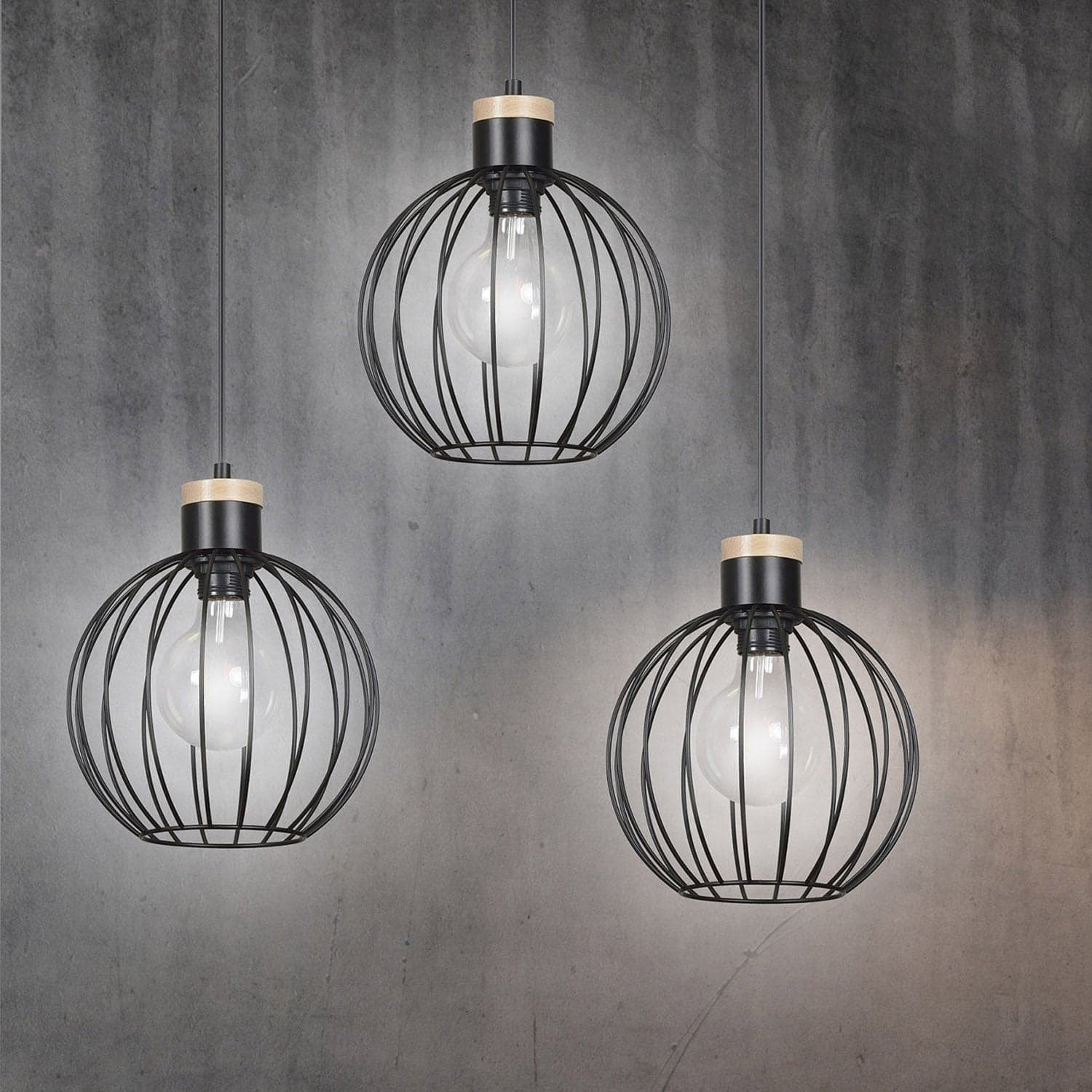 Lampadario 3 Luci Barbado Paralumi A Gabbia In Acciaio Nero E Legno Naturale in Lampade a sospensione LuceArt - Montecorvino Pugliano, commercioVirtuoso.it