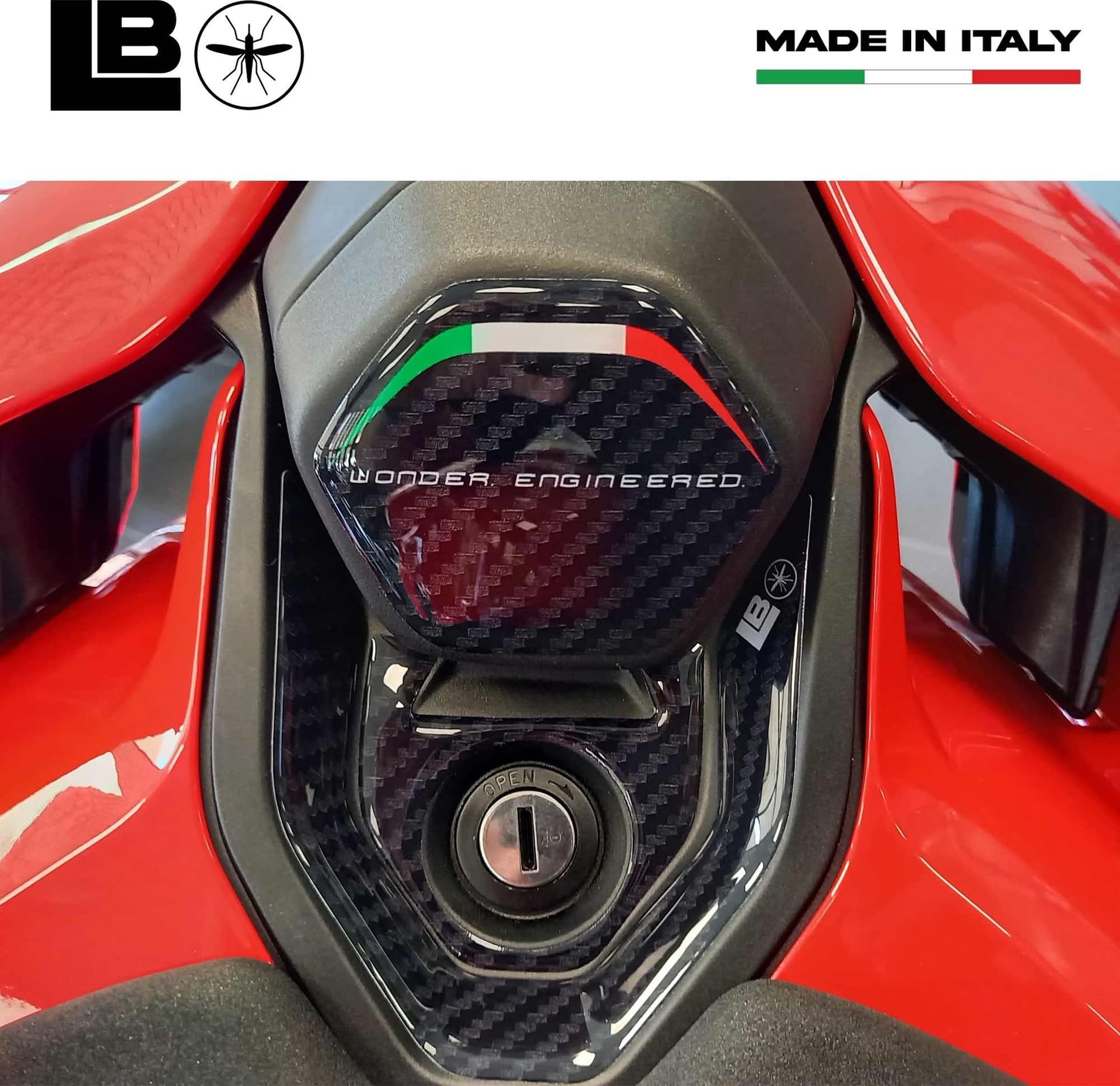 Adesivo 3D Protezione Coda Moto compatibile con Ducati Panigale V4 V4S 2025 in Decalcomanie adesivi e magneti LabelBike - Bibbiano, commercioVirtuoso.it