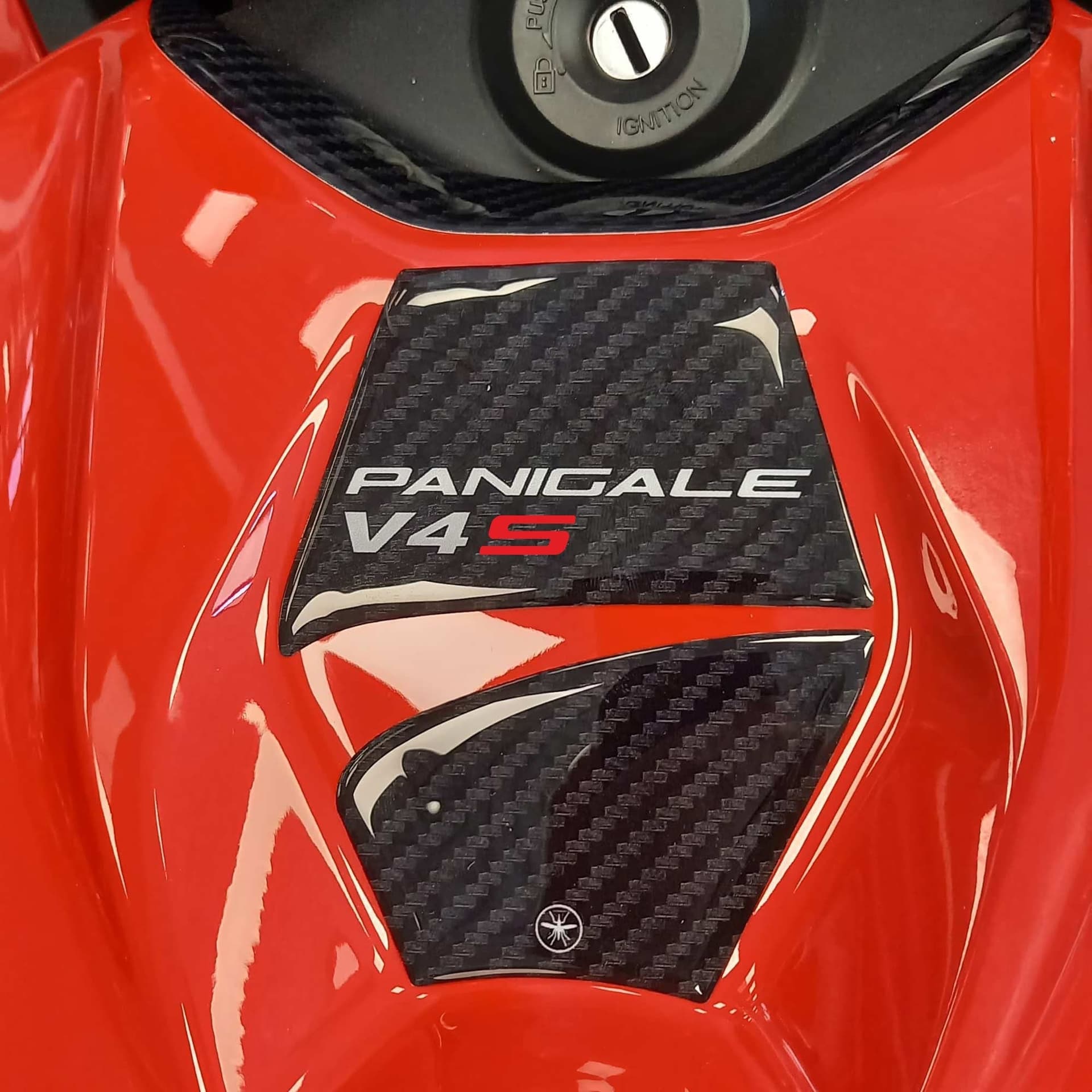 Adesivo 3D Protezione Chiave moto compatibile con Ducati Panigale V4 V4S 2025 in Decalcomanie adesivi e magneti LabelBike - Bibbiano, commercioVirtuoso.it
