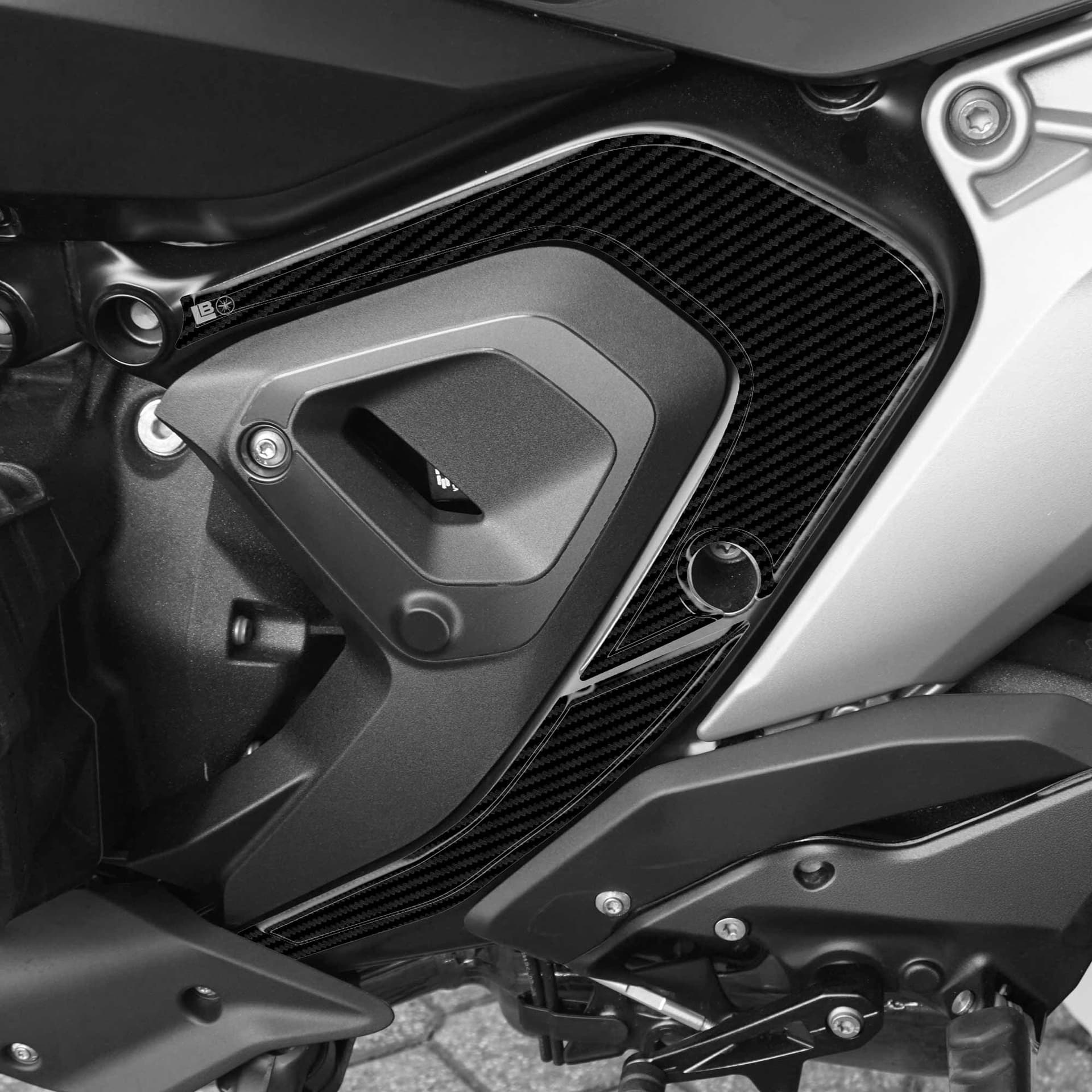 Protezioni Superiori zona Telaio moto Adesivi 3D compatibili con BMW R1300R RS in Decalcomanie adesivi e magneti LabelBike - Bibbiano, commercioVirtuoso.it