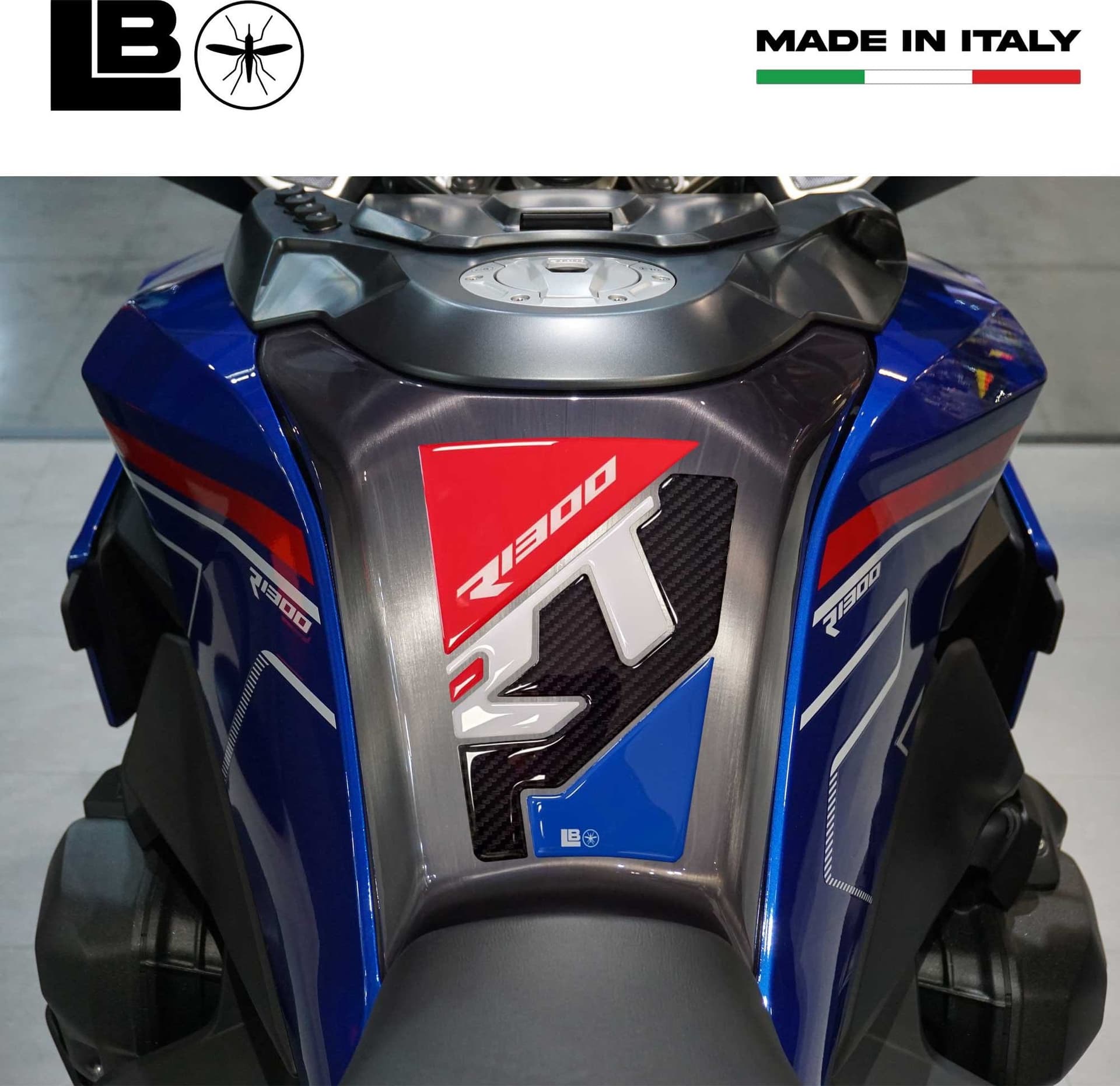 Paraserbatoio moto Protezione serbatoio Adesivo 3D compatibile con Bmw R1300RT in Paraserbatoio LabelBike - Bibbiano, commercioVirtuoso.it