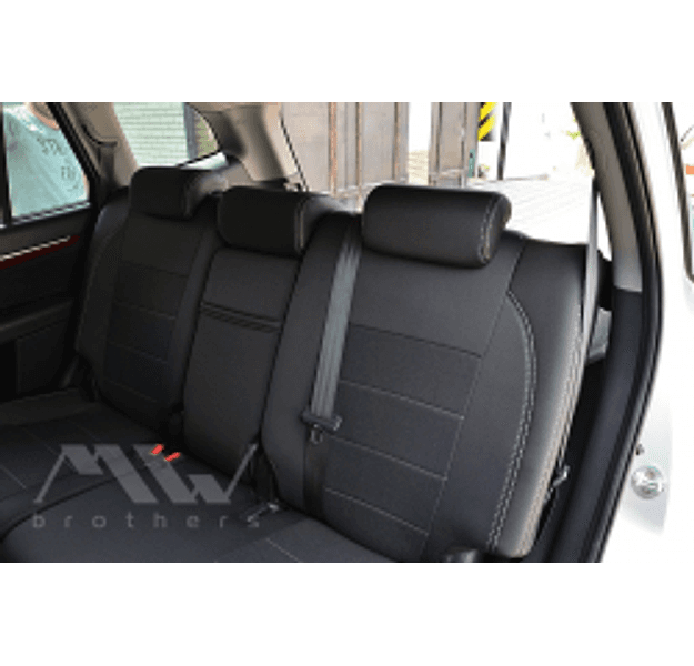 Coprisedili su misura per Hyundai Santa Fe 2 (2006-2013) in Set per interni Autooggetti.it - Roma, commercioVirtuoso.it