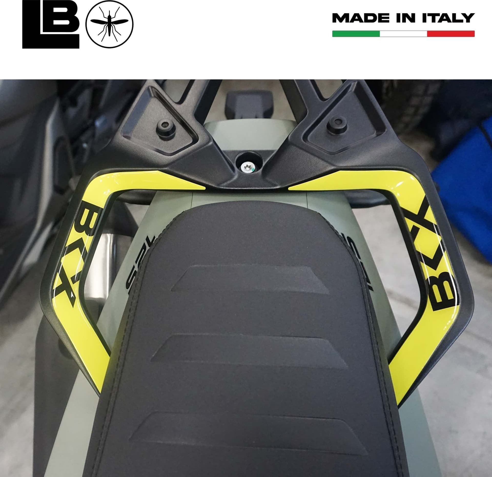 Adesivi Gel 3D Maniglie Passeggero moto compatibili con Benelli BKX 125 125s in Decalcomanie adesivi e magneti LabelBike - Bibbiano, commercioVirtuoso.it