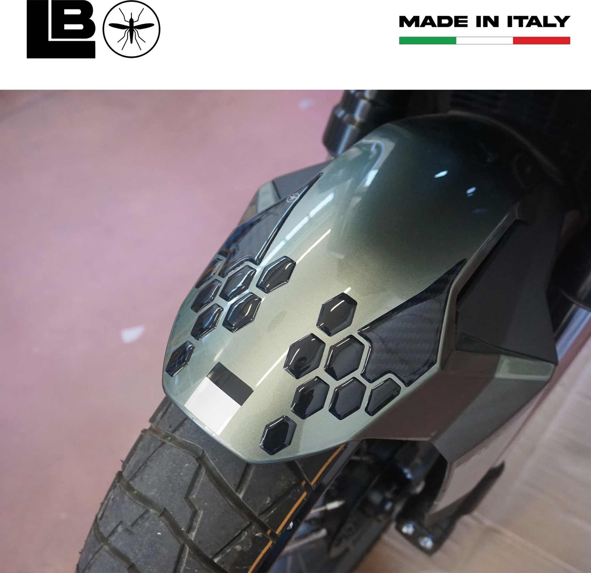 Adesivi 3D Protezioni Parafango Centrale compatibili con Zontes 368G 2025 in Decalcomanie adesivi e magneti LabelBike - Bibbiano, commercioVirtuoso.it