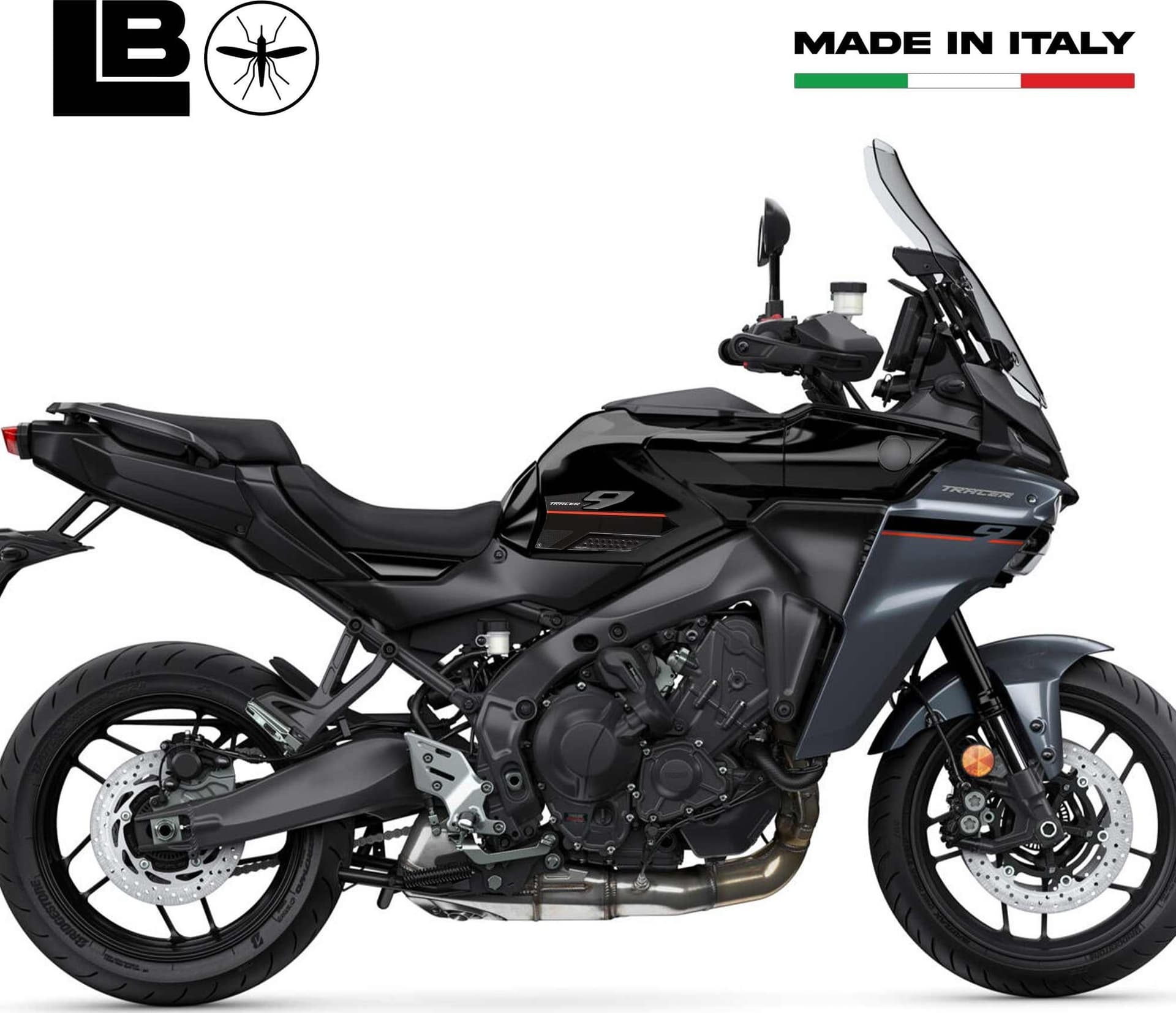 Adesivi Protezioni Laterali 3D serbatoio compatibili con Yamaha Tracer 9 2025 in Decalcomanie adesivi e magneti LabelBike - Bibbiano, commercioVirtuoso.it