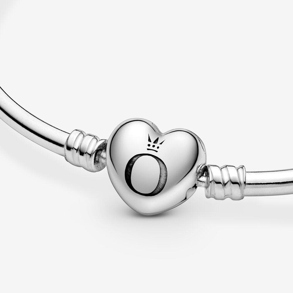Pandora Bracciale Moments rigido con chiusura a cuore in Bracciali Alba Gioielli - Casoria, commercioVirtuoso.it