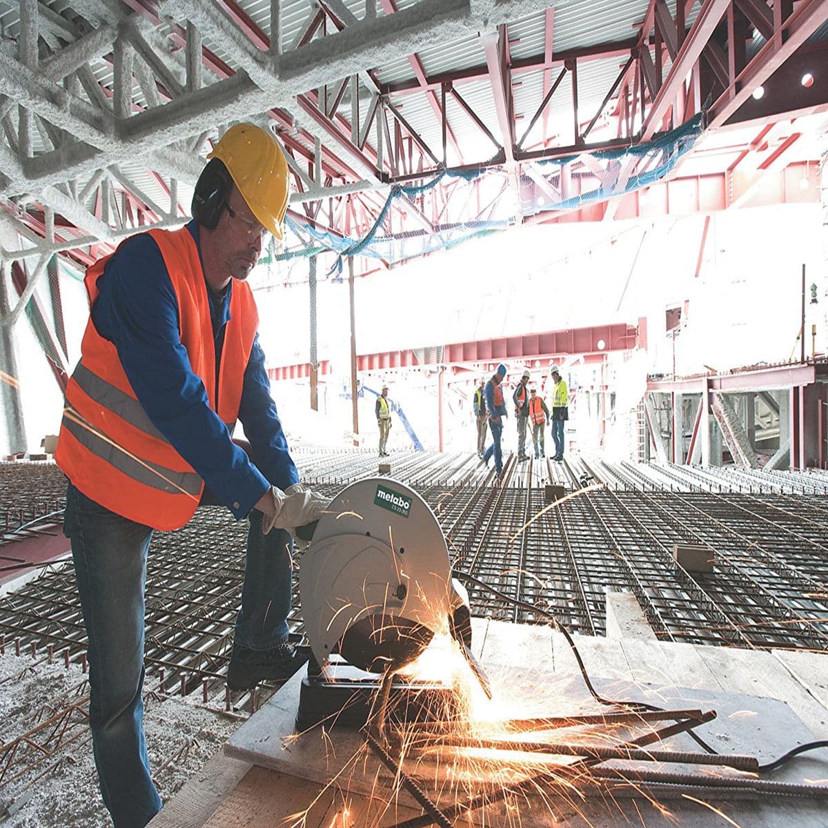 Metabo CS 23-355 troncatrice per ferro in Troncatrici Aloiserw.com - Altomonte, commercioVirtuoso.it