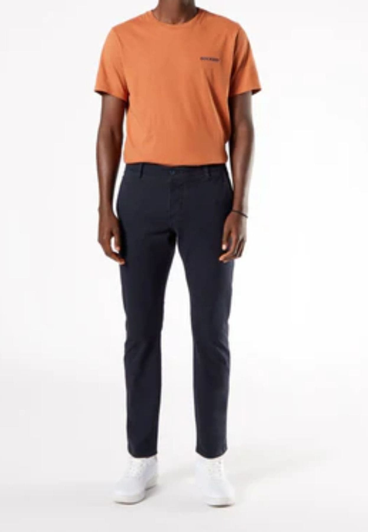 DOCKERS PANTALONE SUPREME FLEX SKINNY da uomo in Pantaloni Drestige - Casamassima, commercioVirtuoso.it