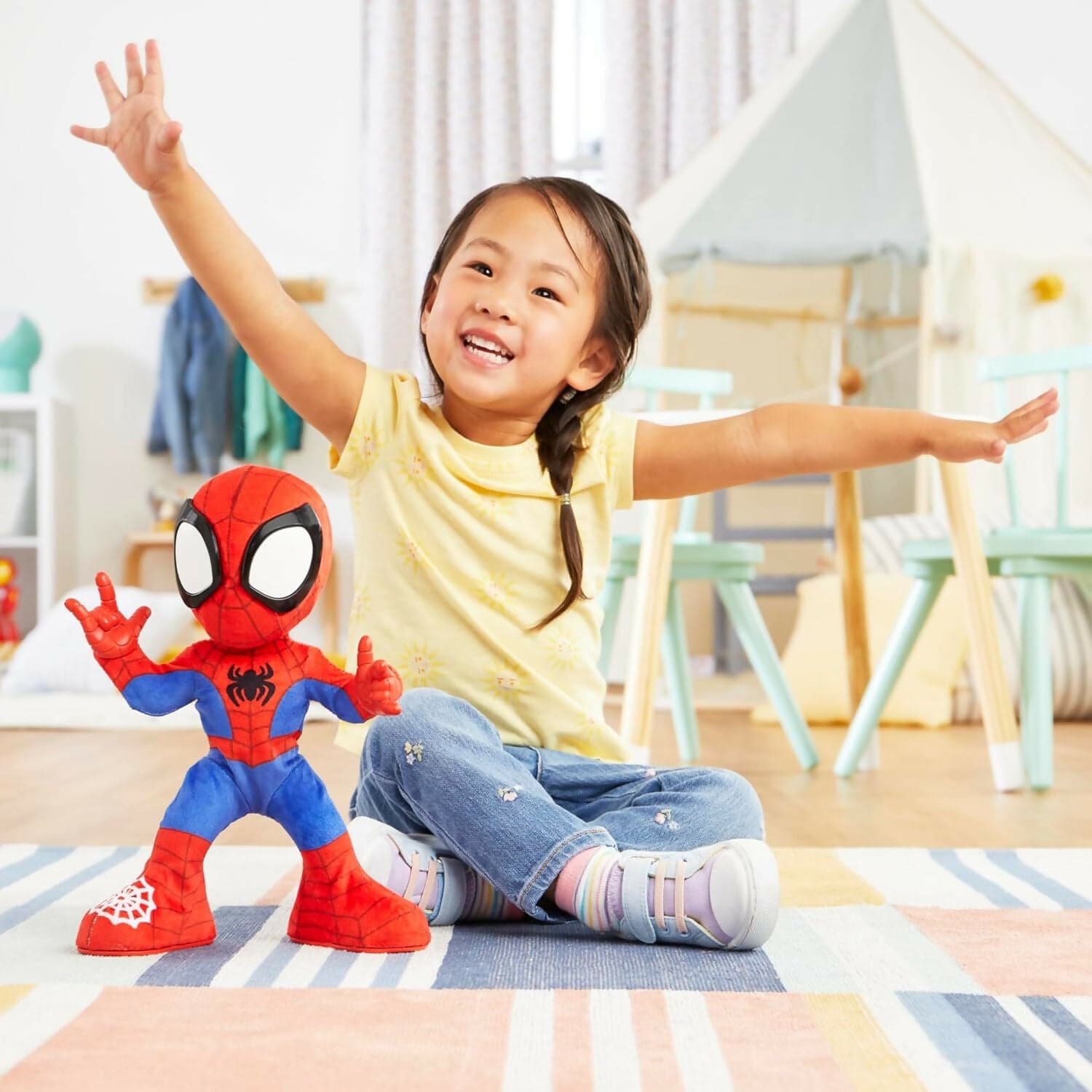 Hasbro Marvel Spidey e i Suoi Fantastici Amici, Spidey Dance'N Crawl, Peluche Elettronico con Suoni Musicali in Animali Cartoleria Deja Vu - Crotone, commercioVirtuoso.it
