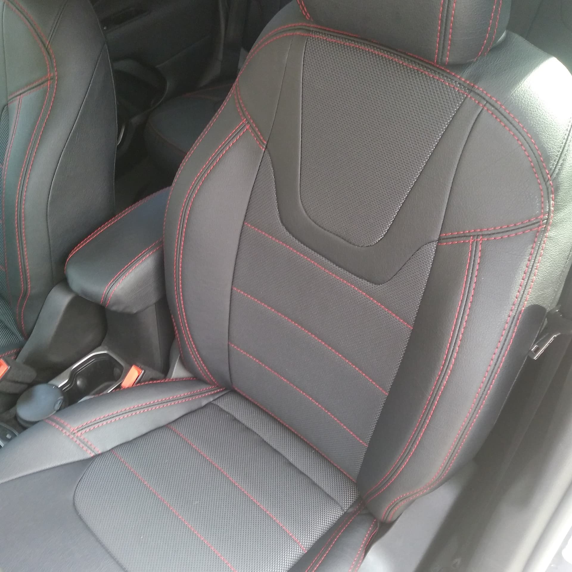 Set coprisedili su misura per Jeep Renegade (2015+) in Set per interni Autooggetti.it - Roma, commercioVirtuoso.it