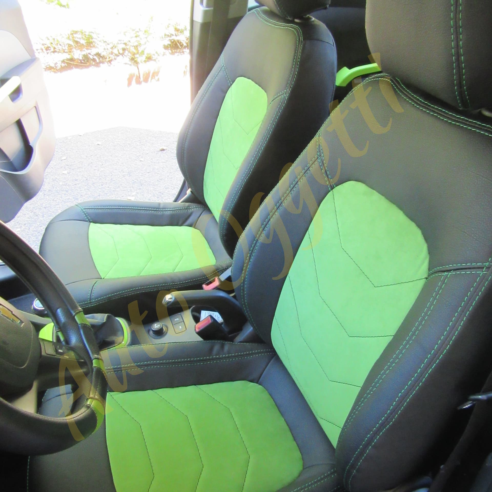 Coprisedili di classe Premium per Chevrolet Aveo Berlina T300 (2012+) in Set per interni Autooggetti.it - Roma, commercioVirtuoso.it