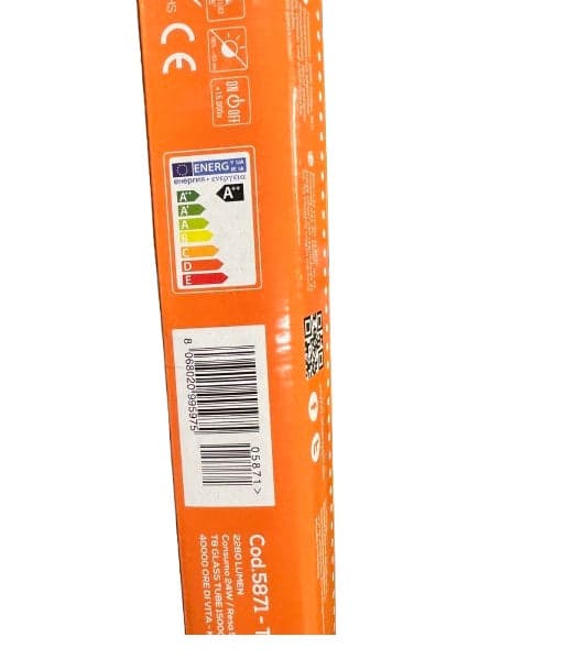 SHANYAO - TUBO ESSENTIAL T8 G13 150CM 18W LC in Lampade da parete Stockdoc - Terni, commercioVirtuoso.it