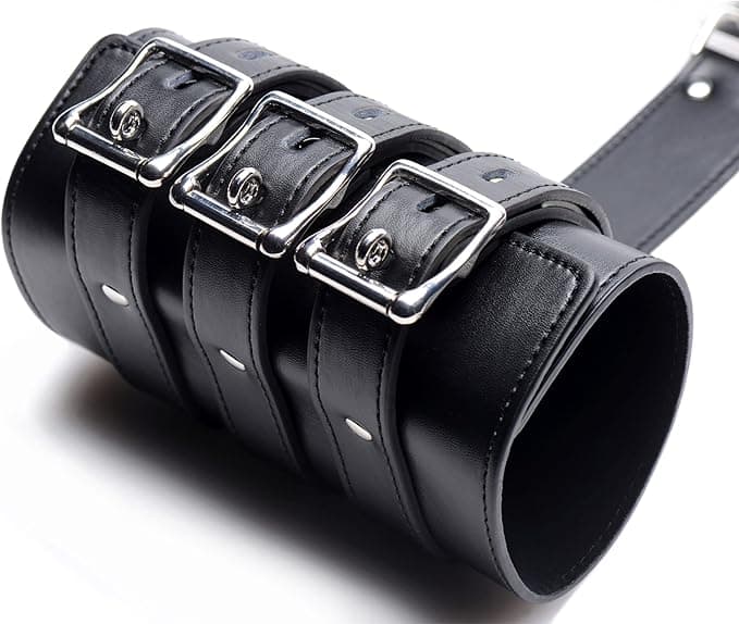 Bondage contenzione braccia bicipiti nero blocco controllo BDSM pelle PU in prodotto Erosdom - Palmi, commercioVirtuoso.it