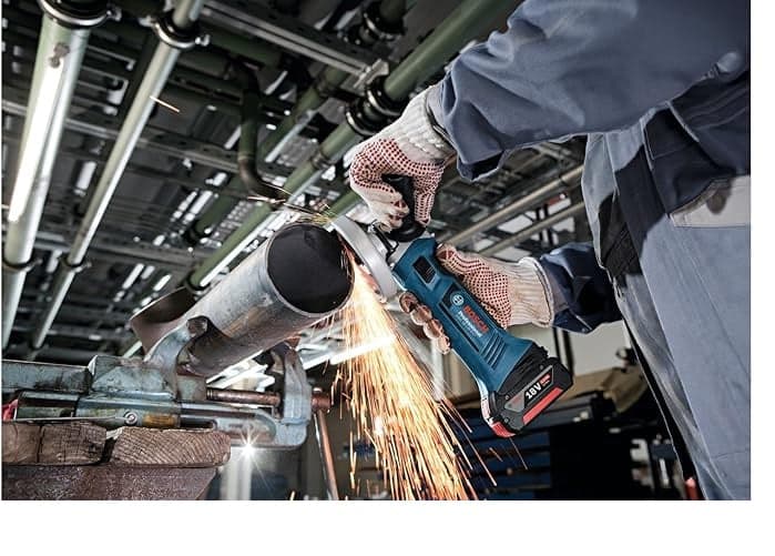 BOSCH - SMERIGLIATRICE ANGOLARE PROFESSIONAL GWS 18-125 V-LI 2 BATT in Smerigliatrici angolari Stockdoc - Terni, commercioVirtuoso.it