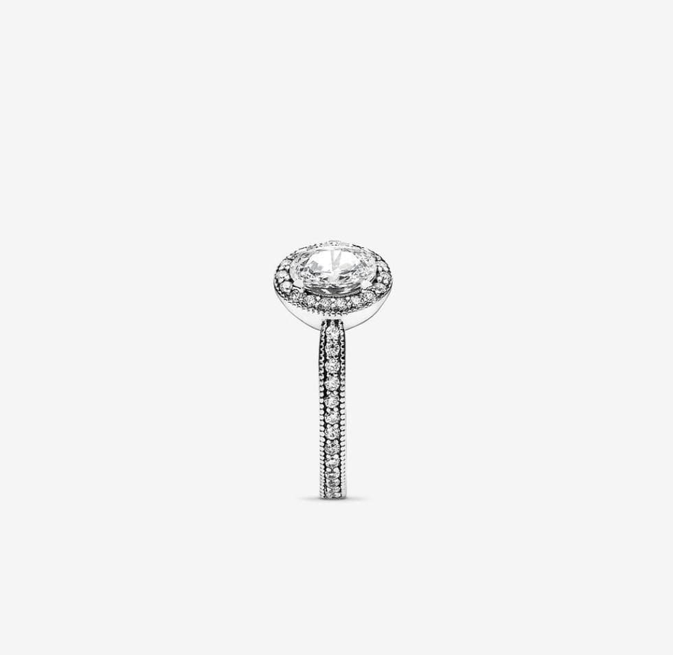 Pandora Anello Punto Luce ovale scintillante in Anelli Alba Gioielli - Casoria, commercioVirtuoso.it