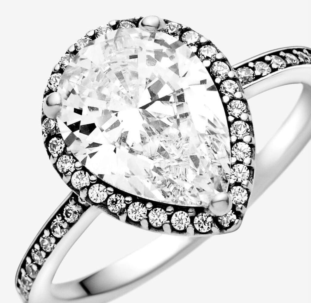 Pandora Anello Punto Luce a goccia scintillante in Anelli Alba Gioielli - Casoria, commercioVirtuoso.it