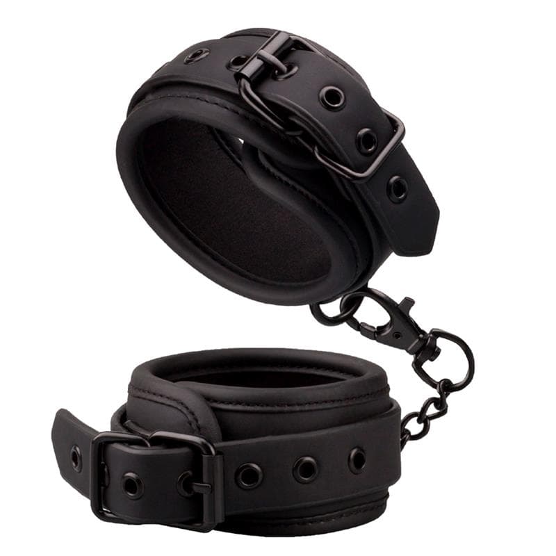 INTOYOU manette cavigliere fetish BDSM in morbido neoprene nero senza nichel in Cinghie Kondorama - Martinsicuro, commercioVirtuoso.it