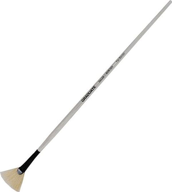 Pennello sintetico Graduate ventaglio n.4 manico corto Daler Rowney