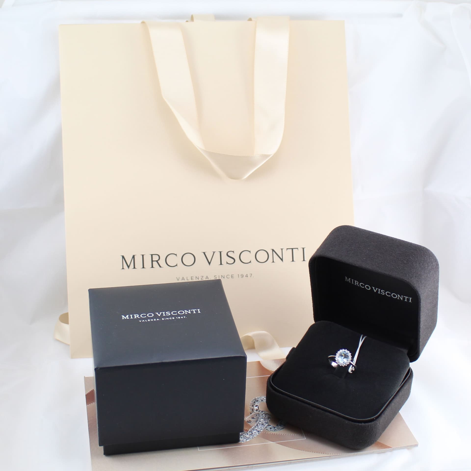 Anello donna classico Mirco Visconti in oro bianco con acquamarina e diamanti in Anelli Gioielleria Saba - Dolianova, commercioVirtuoso.it