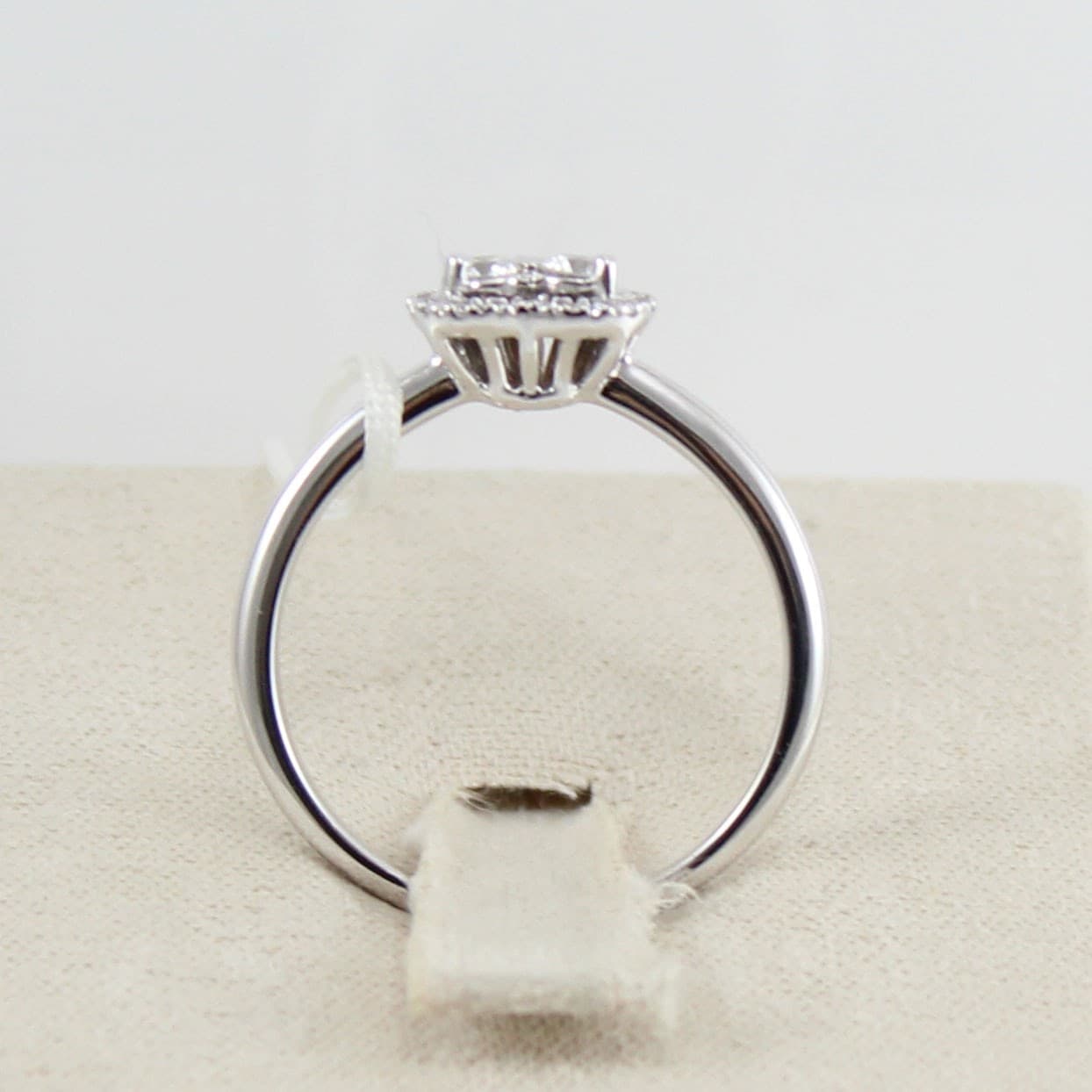 Anello donna Mirco Visconti in oro bianco a cuore con diamanti in Anelli Gioielleria Saba - Dolianova, commercioVirtuoso.it