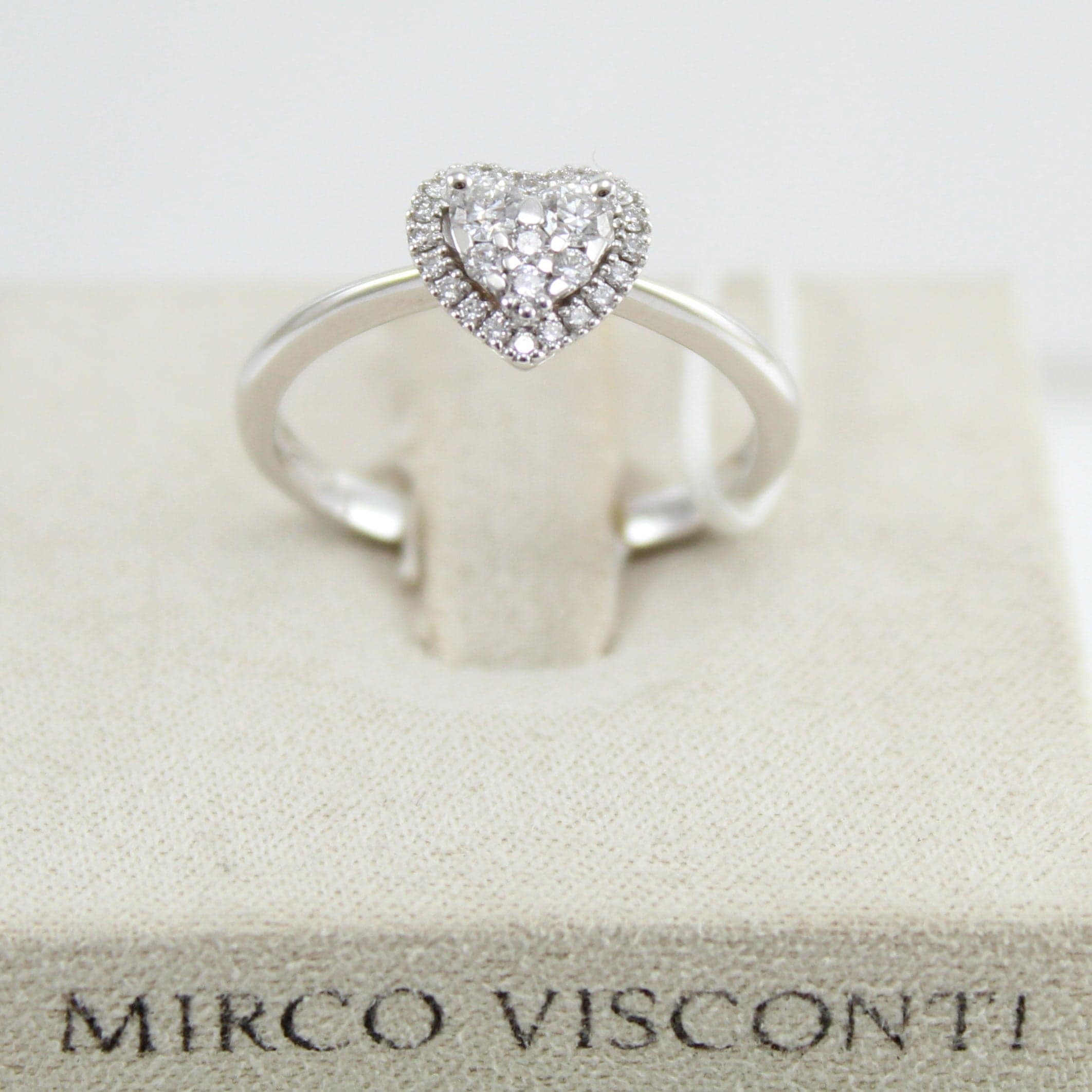 Anello donna Mirco Visconti in oro bianco a cuore con diamanti in Anelli Gioielleria Saba - Dolianova, commercioVirtuoso.it