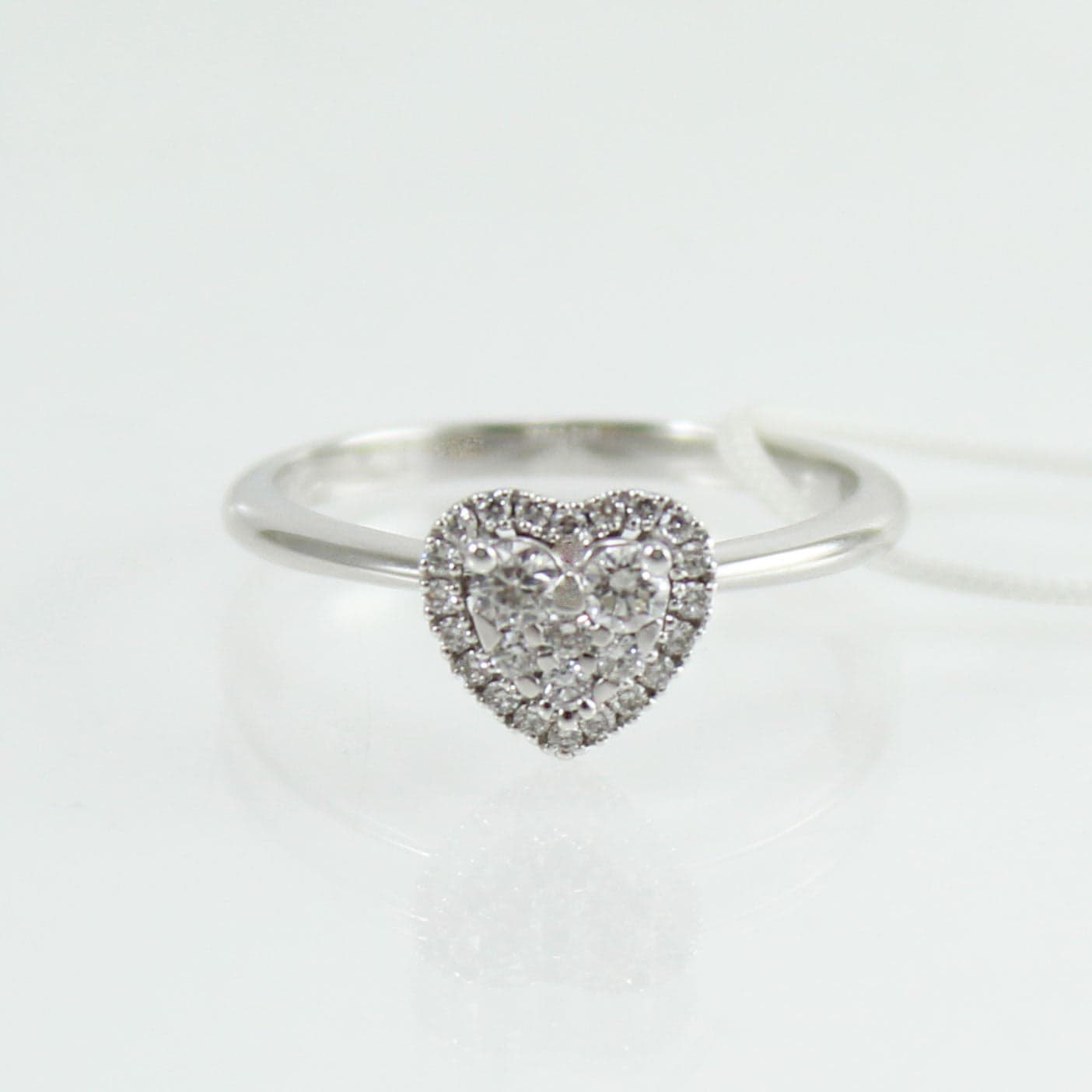 Anello donna Mirco Visconti in oro bianco a cuore con diamanti in Anelli Gioielleria Saba - Dolianova, commercioVirtuoso.it