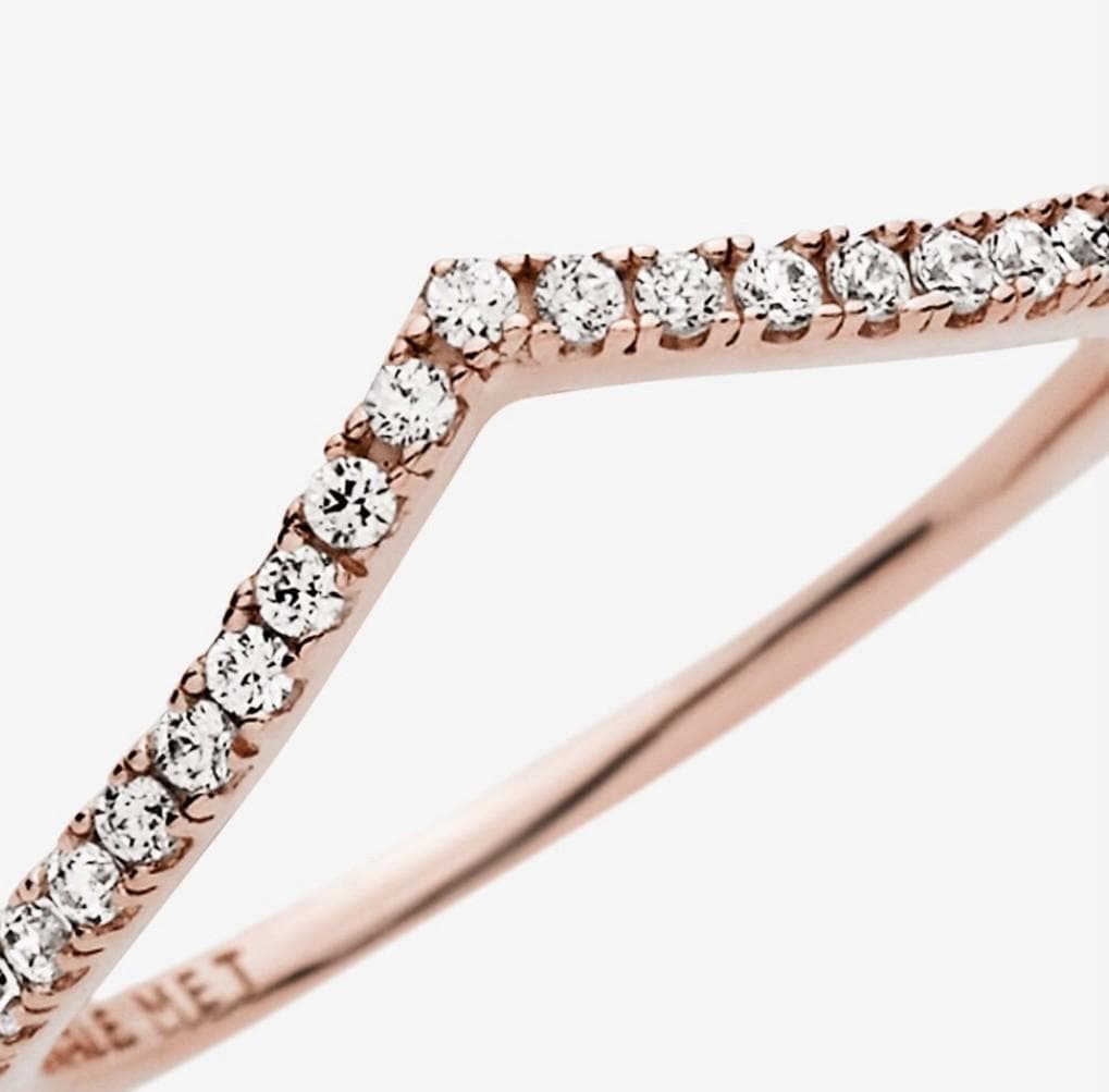 Pandora anello a V scintillante rosè in Anelli Alba Gioielli - Casoria, commercioVirtuoso.it