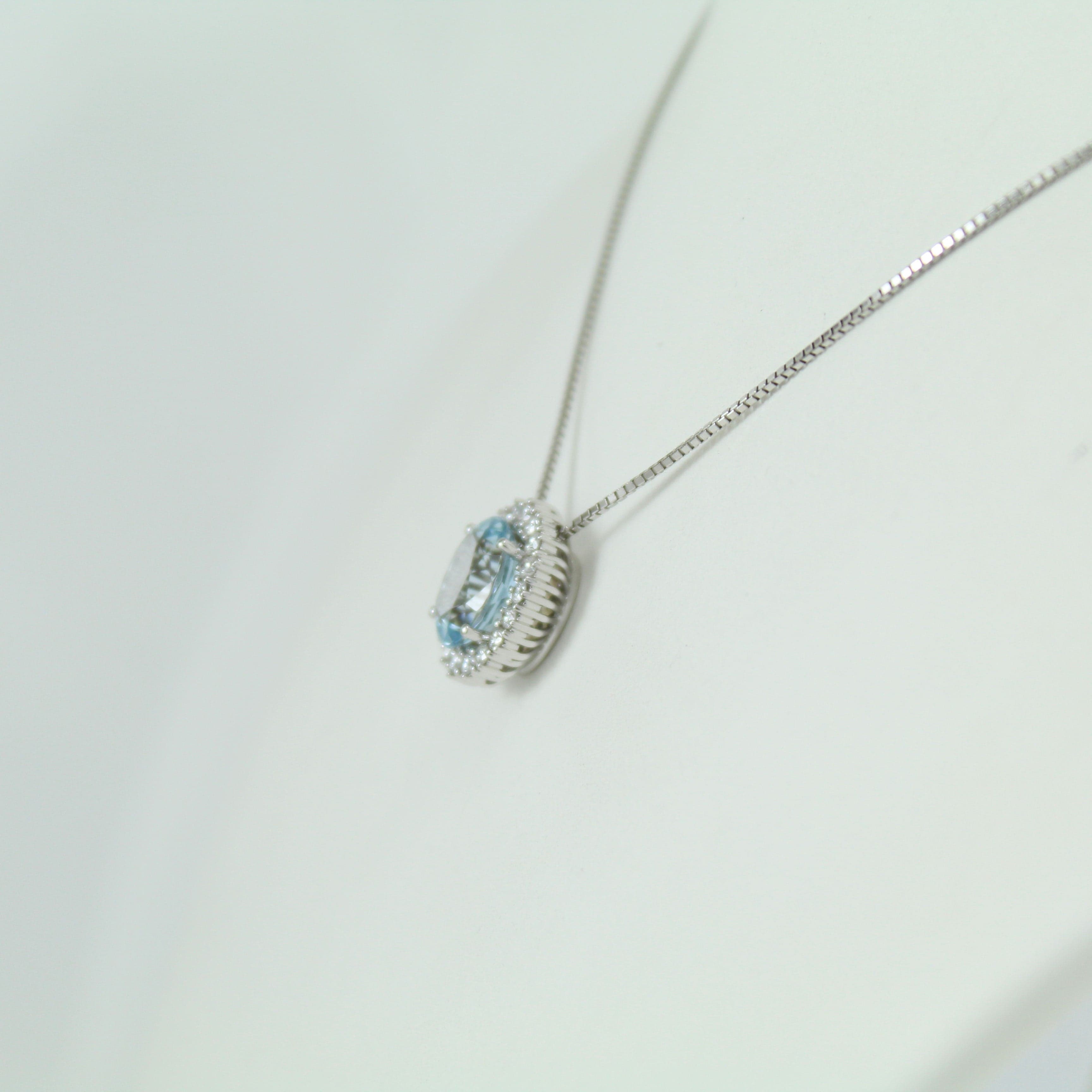 Collana donna oro bianco acquamarina e diamanti Mirco Visconti in Collane Gioielleria Saba - Dolianova, commercioVirtuoso.it