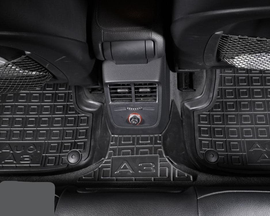 Set tappetini di gomma su misura per Audi A3 (8V) (2012-2020) in Tappetini antiscivolo Autooggetti.it - Roma, commercioVirtuoso.it