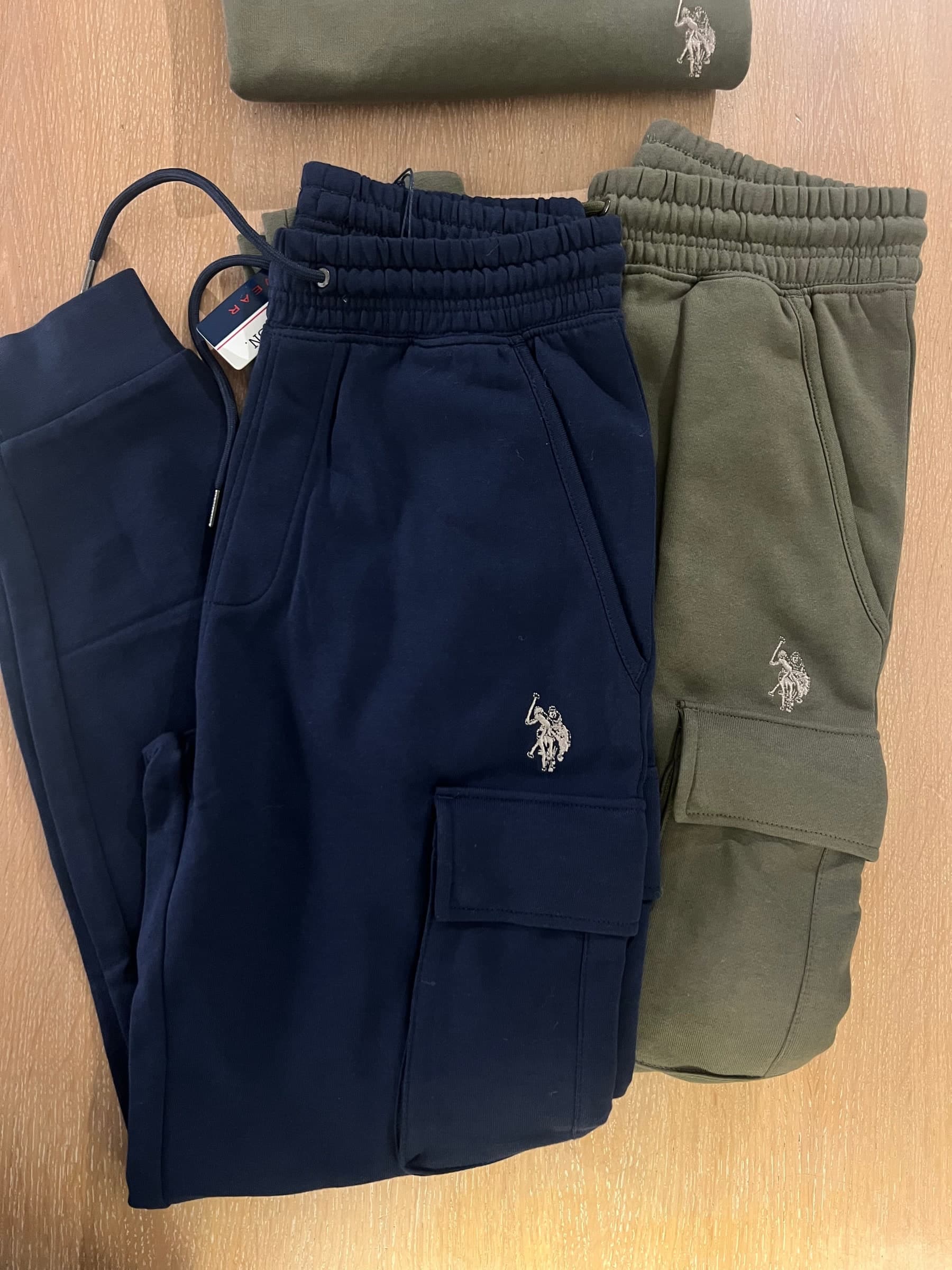 Pantalone Laz felpa cargo in Pantaloni Kanal 32 - Santa Maria di Licodia, commercioVirtuoso.it