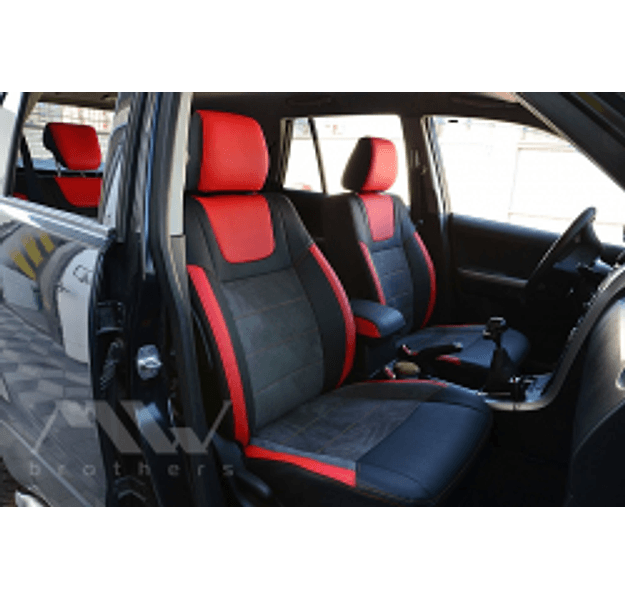 Coprisedili su misura per Suzuki Grand Vitara (2005-2018), Leather style in Set per interni Autooggetti.it - Roma, commercioVirtuoso.it