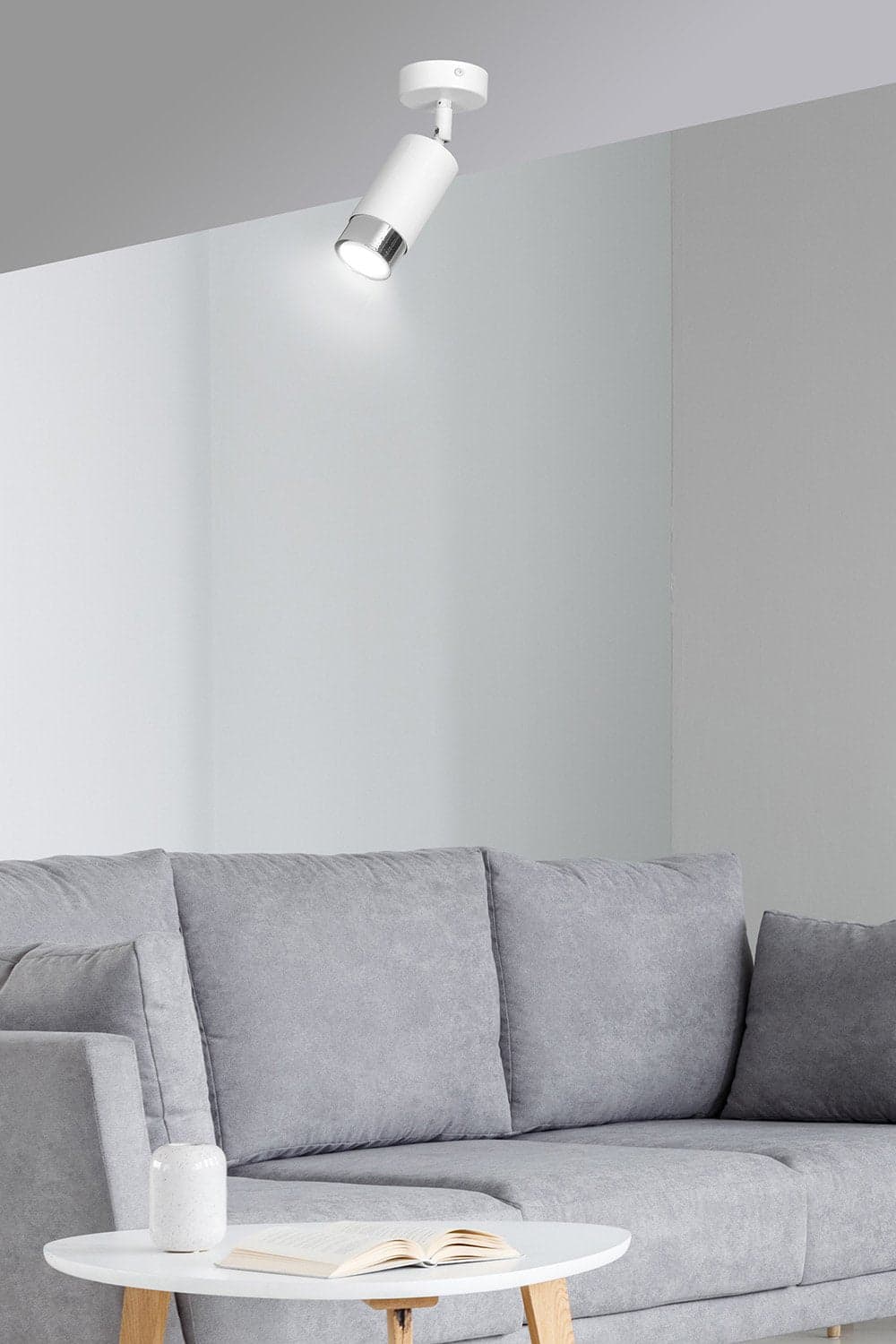 Faretto Orientabile 1 Luce Hiro A Cilindro In Acciaio Bianco E Cromo in Faretti da soffitto LuceArt - Montecorvino Pugliano, commercioVirtuoso.it