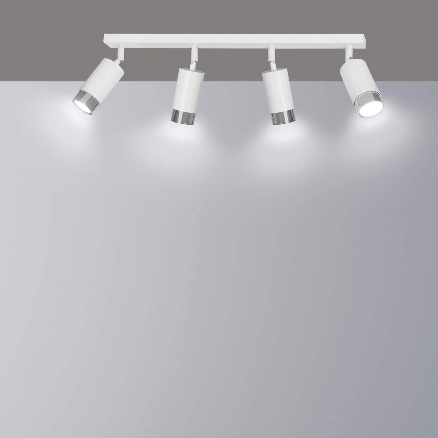 Plafoniera 4 Luci A Faretti Orientabili A Cilindro In Acciaio Bianco E Cromo in Faretti da soffitto LuceArt - Montecorvino Pugliano, commercioVirtuoso.it