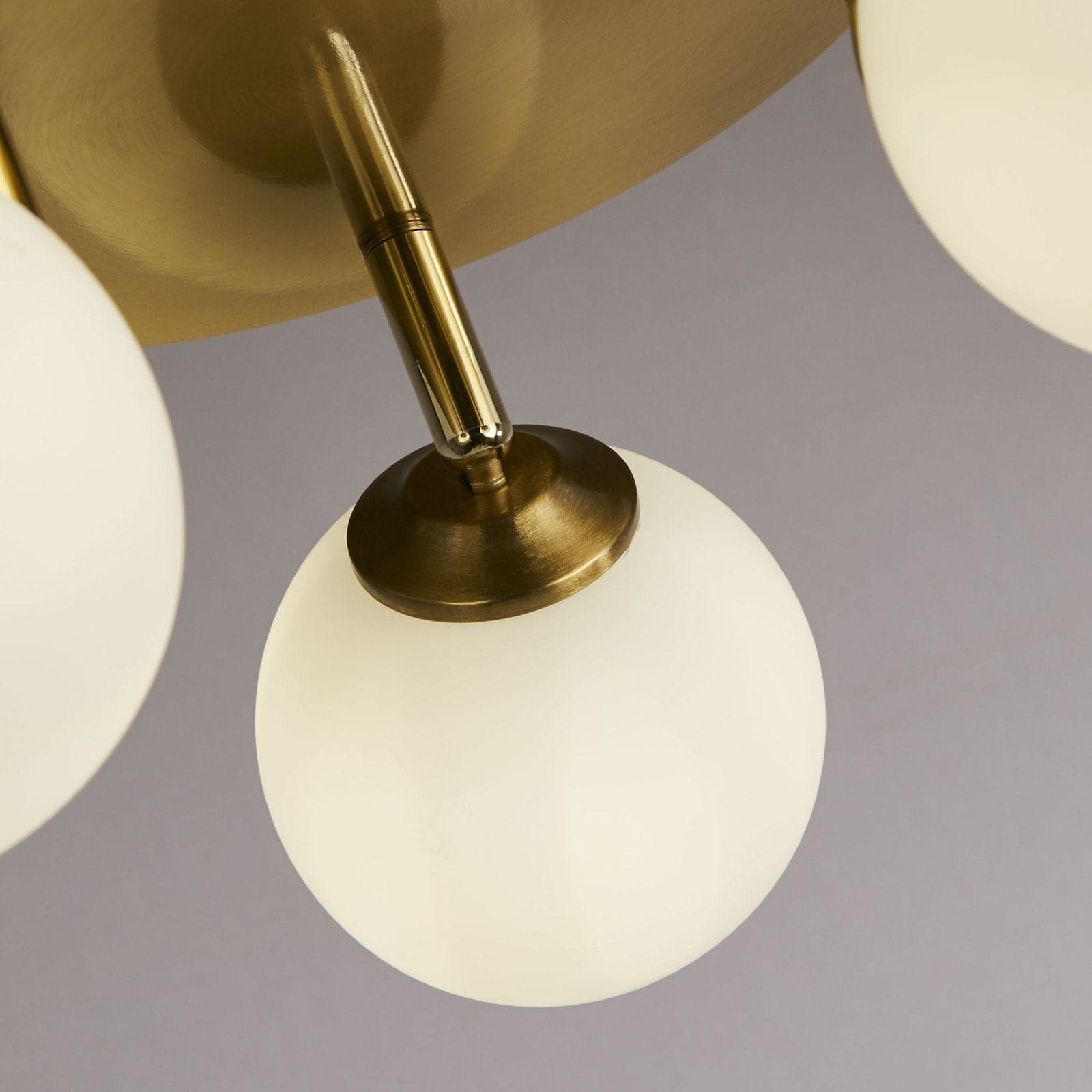 Plafoniera Contemporanea Crosby Acciaio Oro Vetro 3 Luci G9 in Plafoniere LuceArt - Montecorvino Pugliano, commercioVirtuoso.it